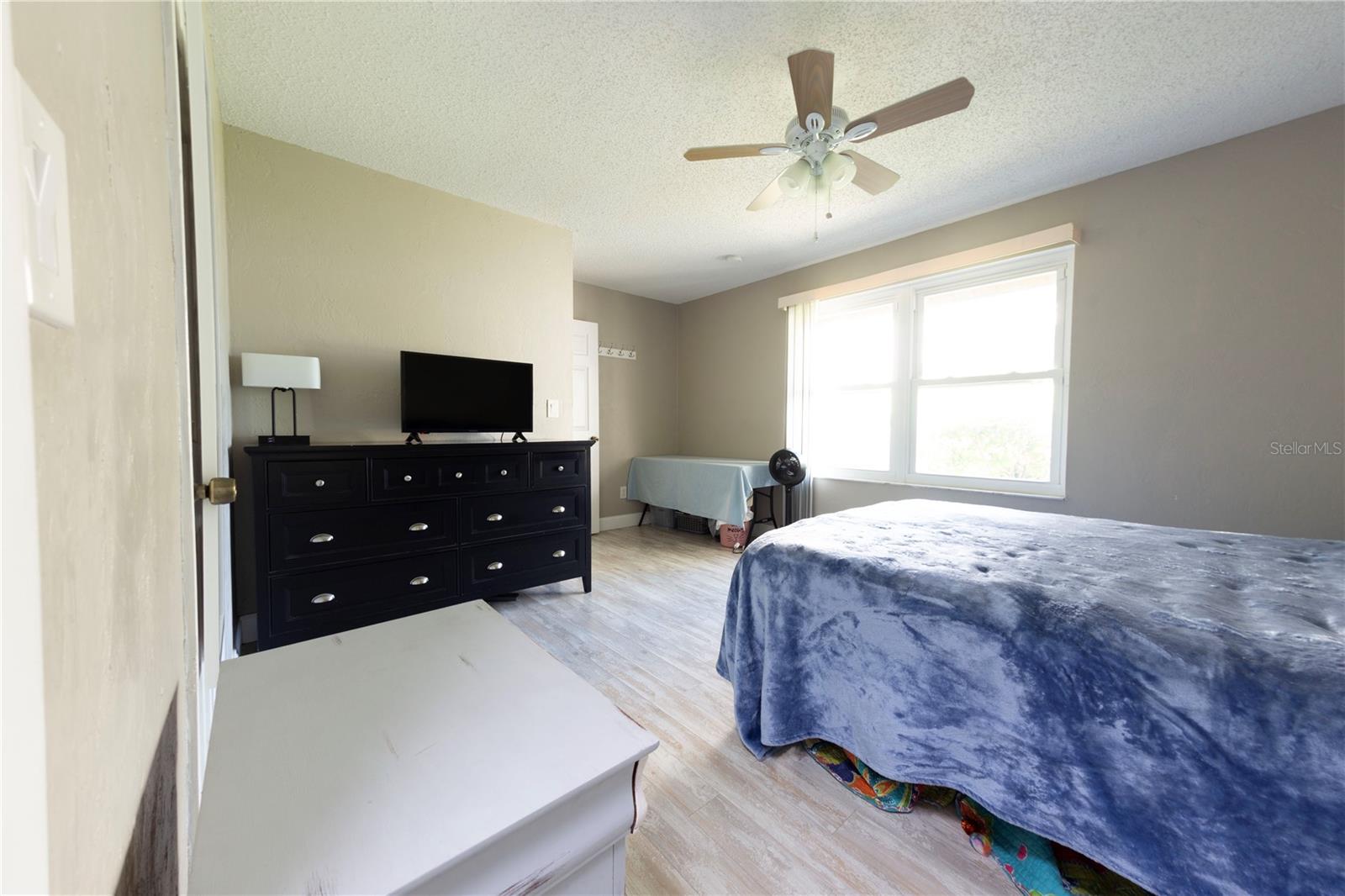 Image 9 of 19 For 232 Ridgewood Avenue 3a