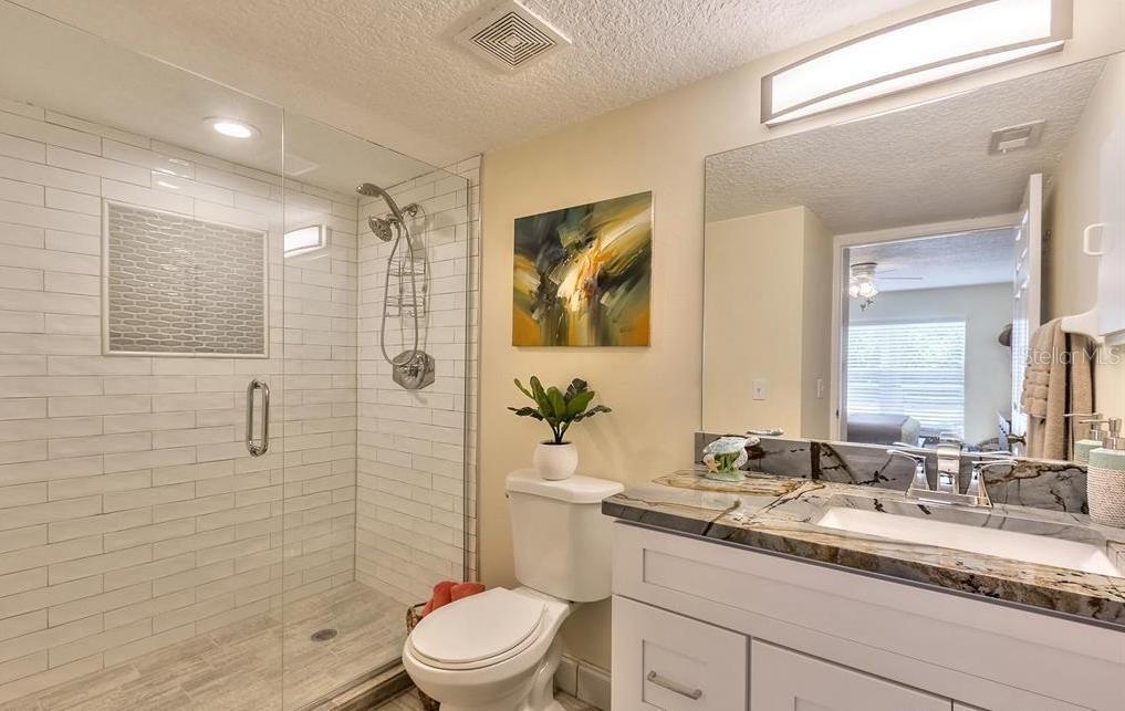 Image 16 of 19 For 4870 Atlantic Avenue 103