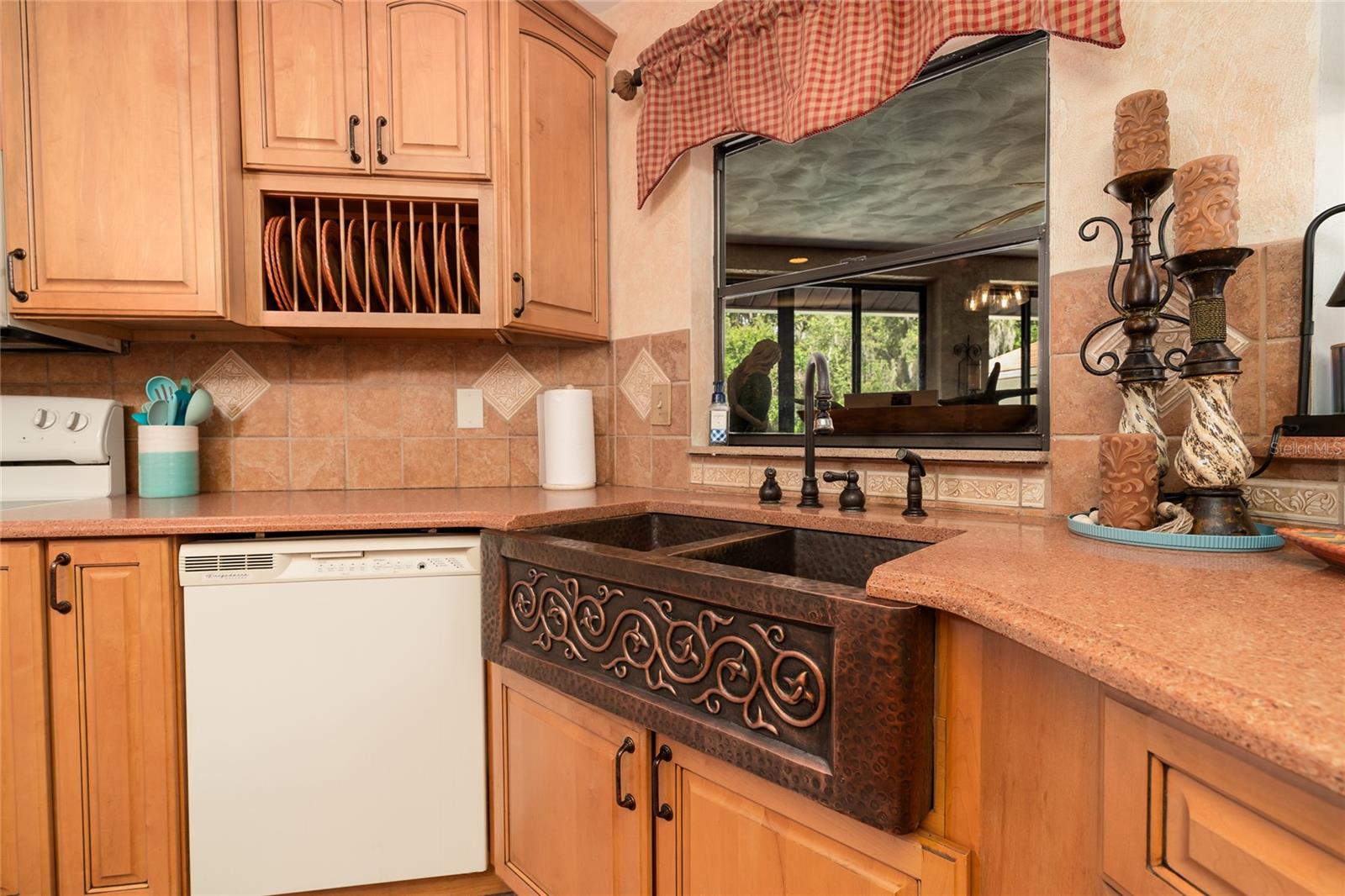 Image 12 of 42 For 5822 Spruce Creek Woods Drive