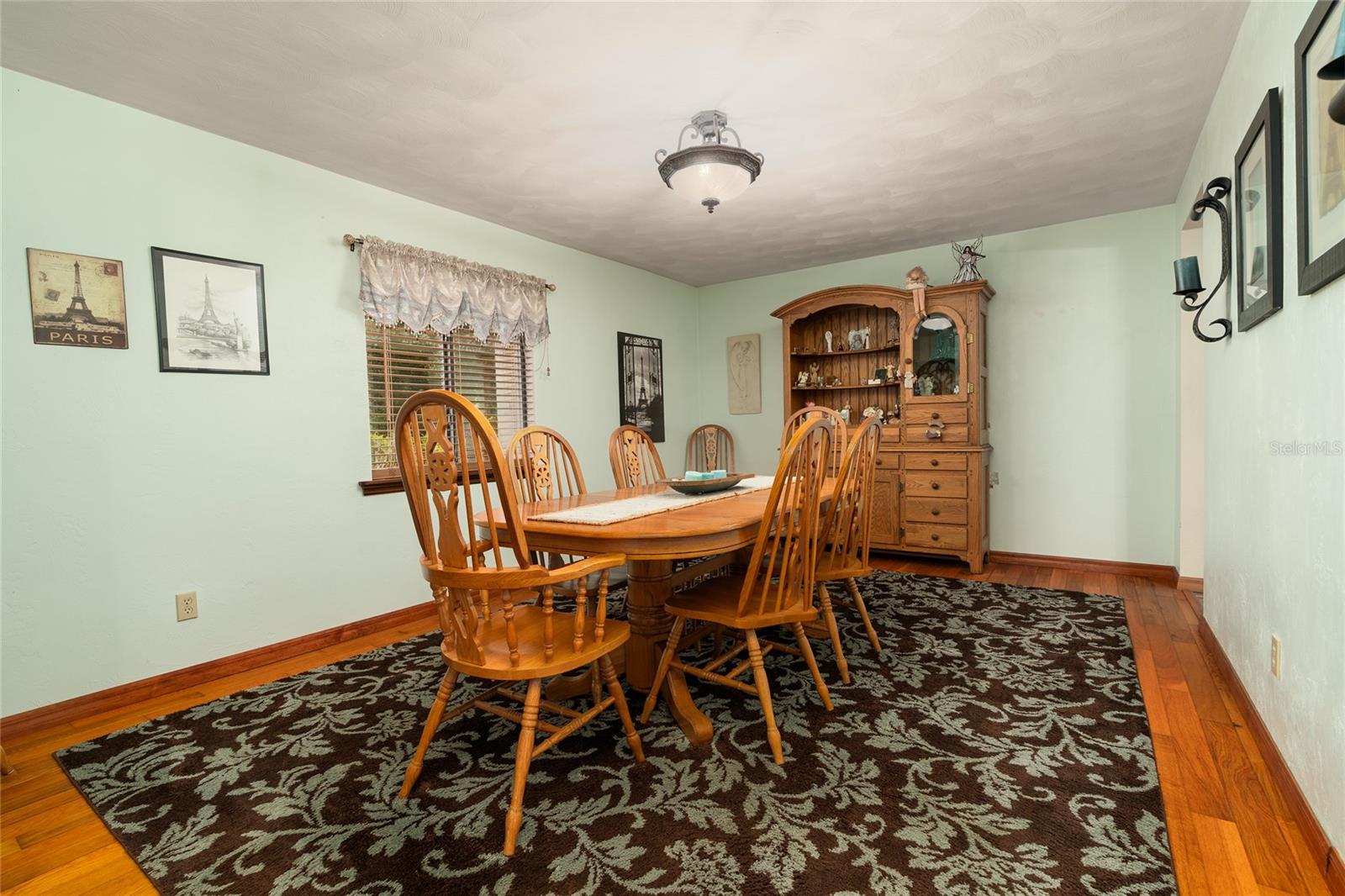 Image 14 of 42 For 5822 Spruce Creek Woods Drive