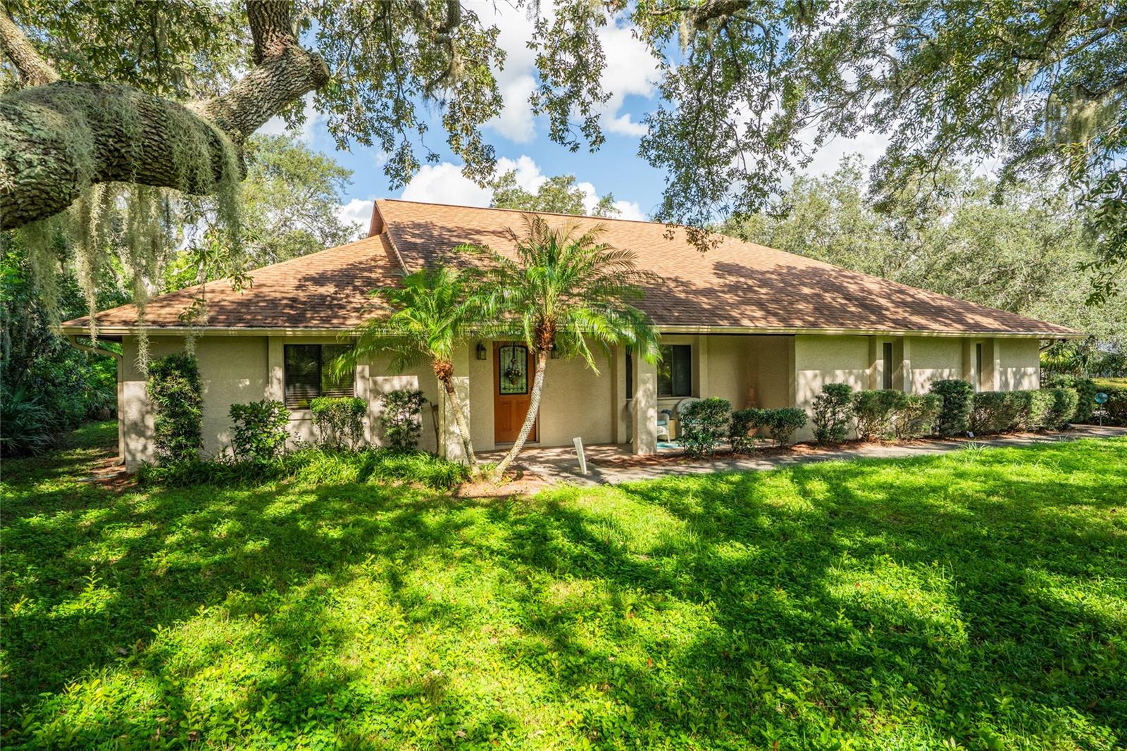 Image 3 of 42 For 5822 Spruce Creek Woods Drive