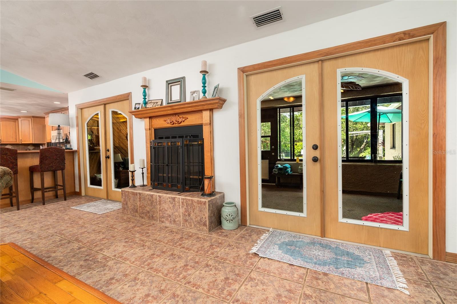 Image 9 of 42 For 5822 Spruce Creek Woods Drive