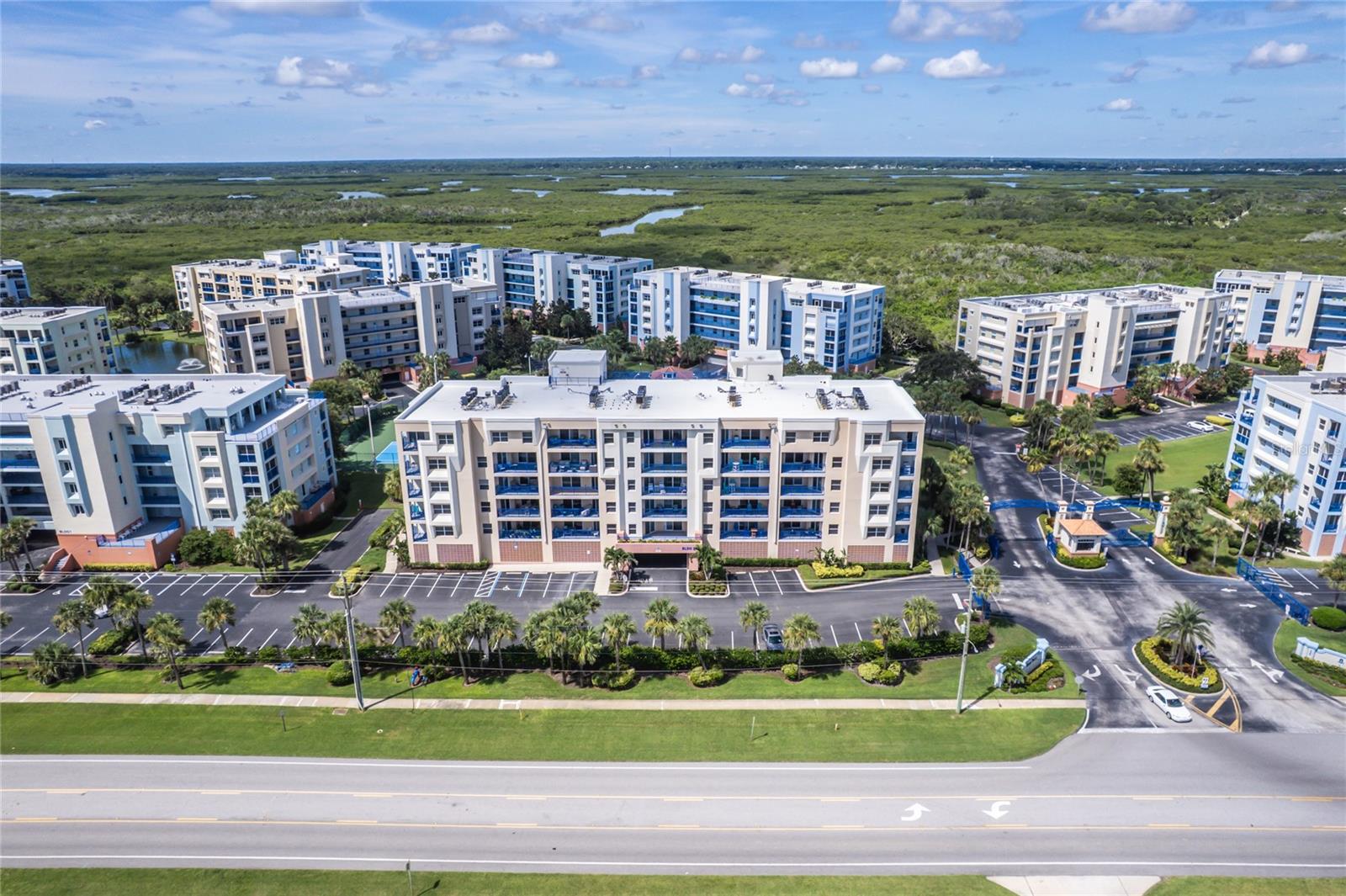 Image 29 of 46 For 5300 Atlantic Avenue 20-306