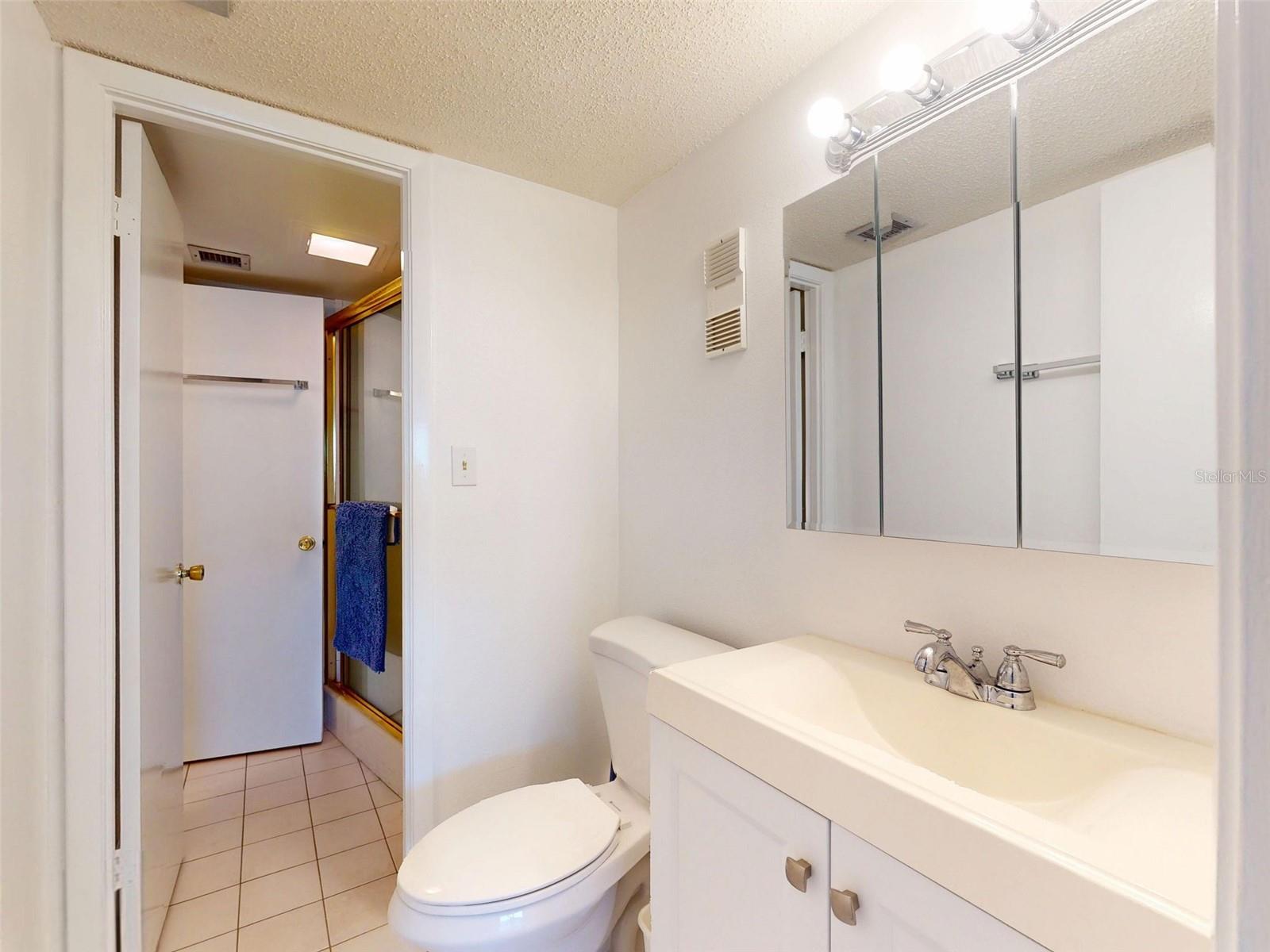 Image 15 of 26 For 101 Riverside Drive 6080
