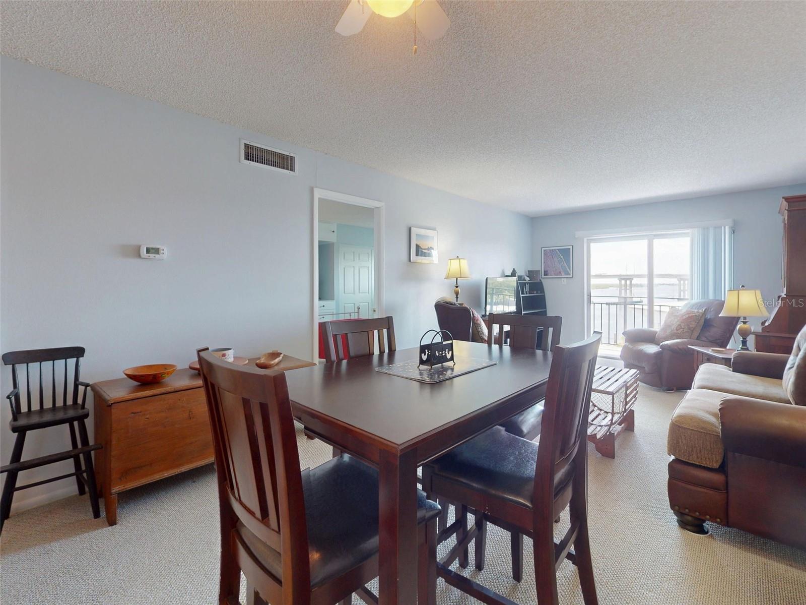Image 5 of 26 For 101 Riverside Drive 6080