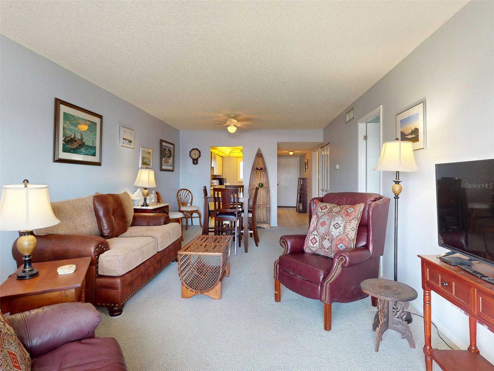 Image 9 of 26 For 101 Riverside Drive 6080