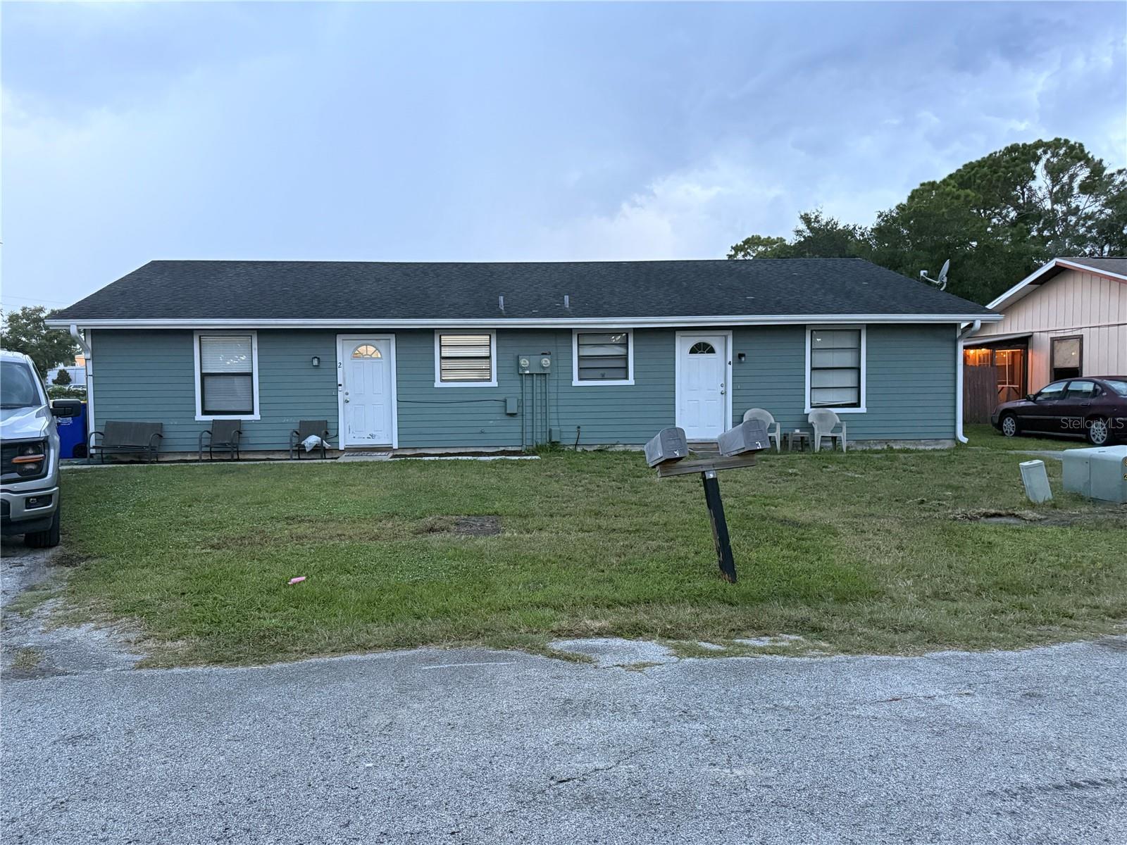 Image 2 of 4 For 121 Turgot Avenue