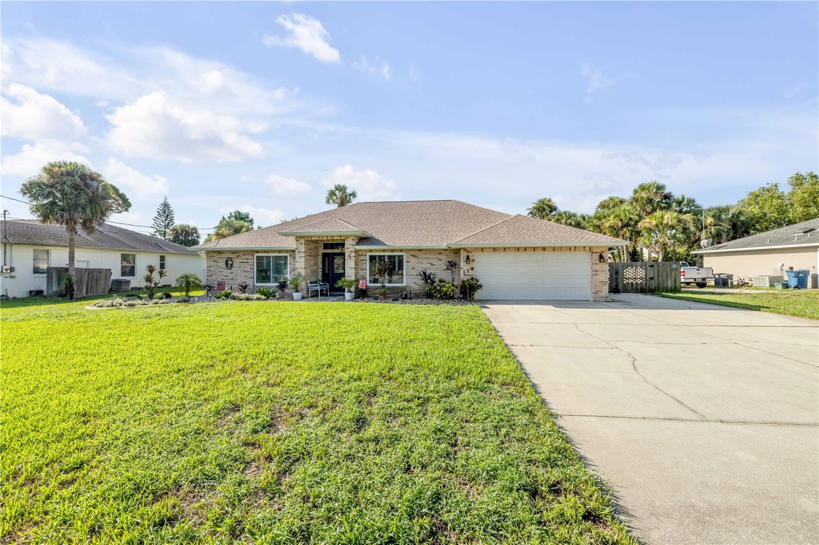 Image 10 of 72 For 114 Flamingo Road