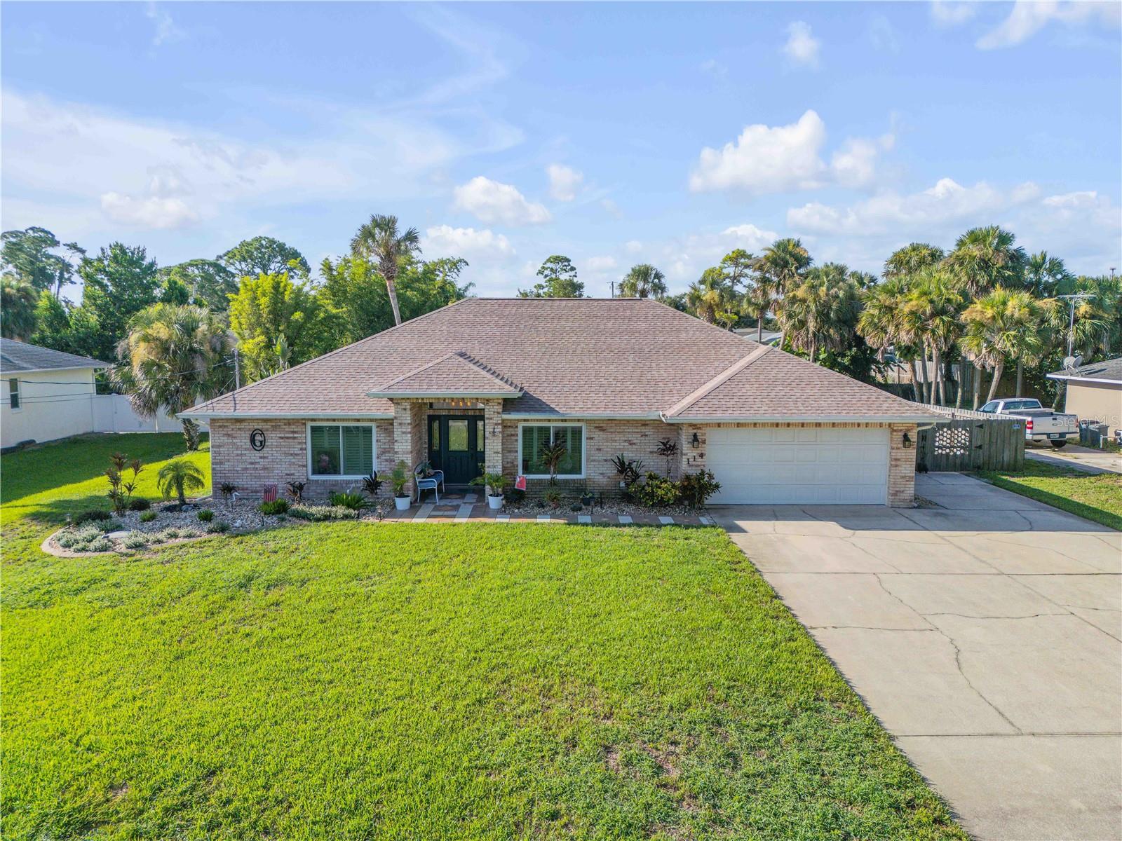 Image 12 of 72 For 114 Flamingo Road