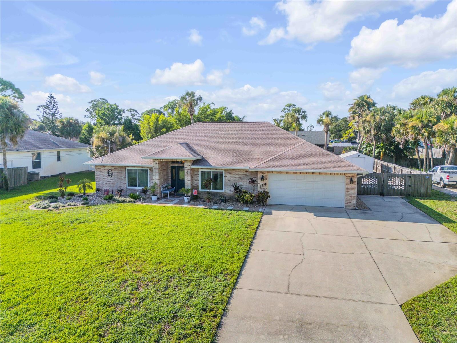 Image 3 of 72 For 114 Flamingo Road