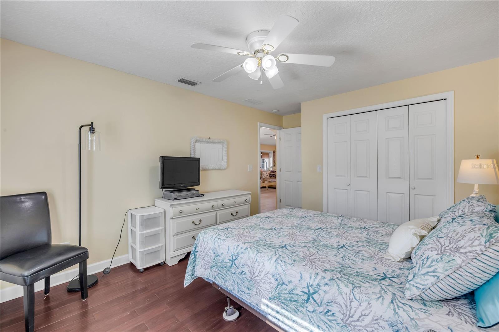 Image 36 of 72 For 114 Flamingo Road
