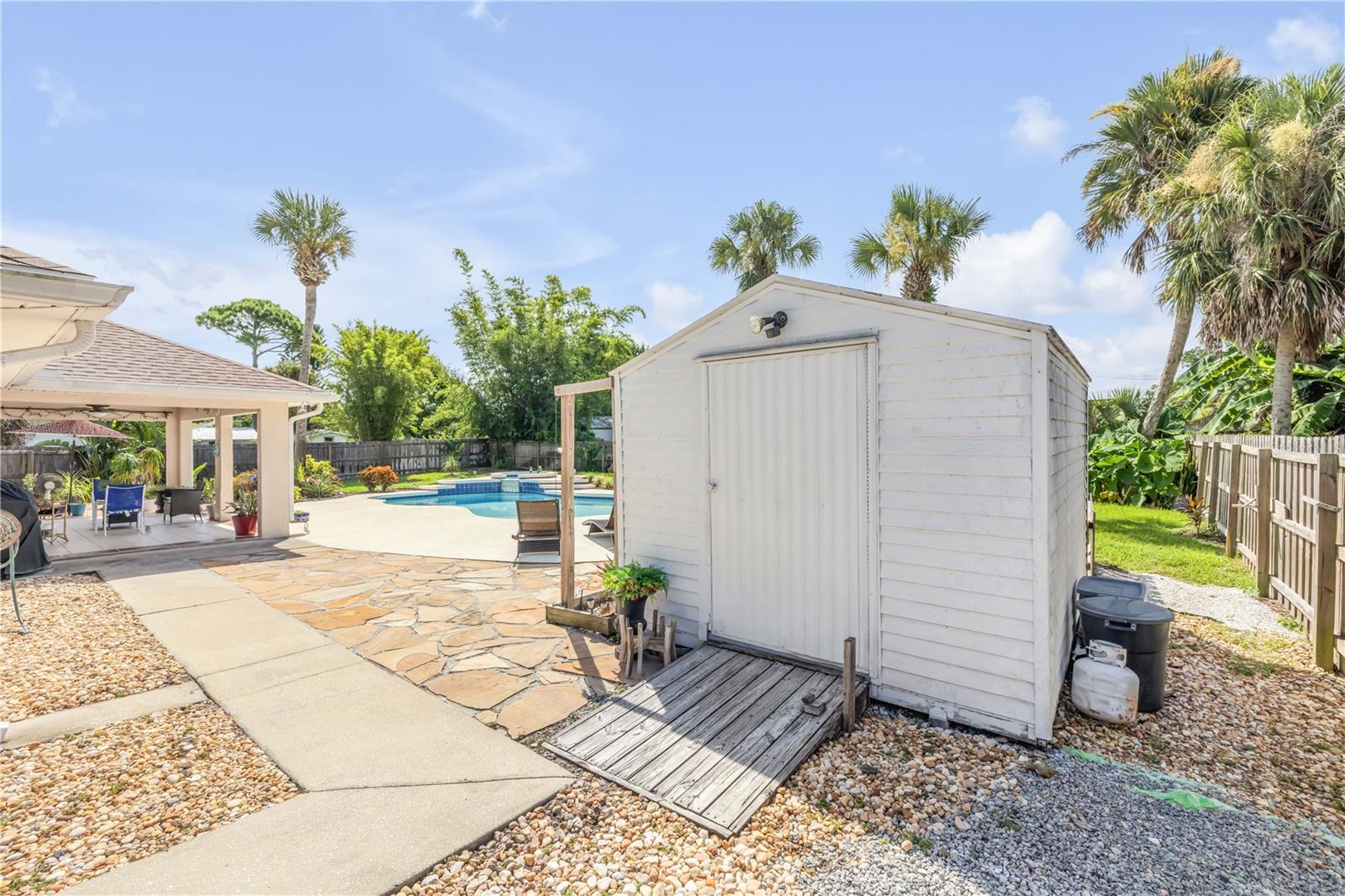 Image 60 of 72 For 114 Flamingo Road
