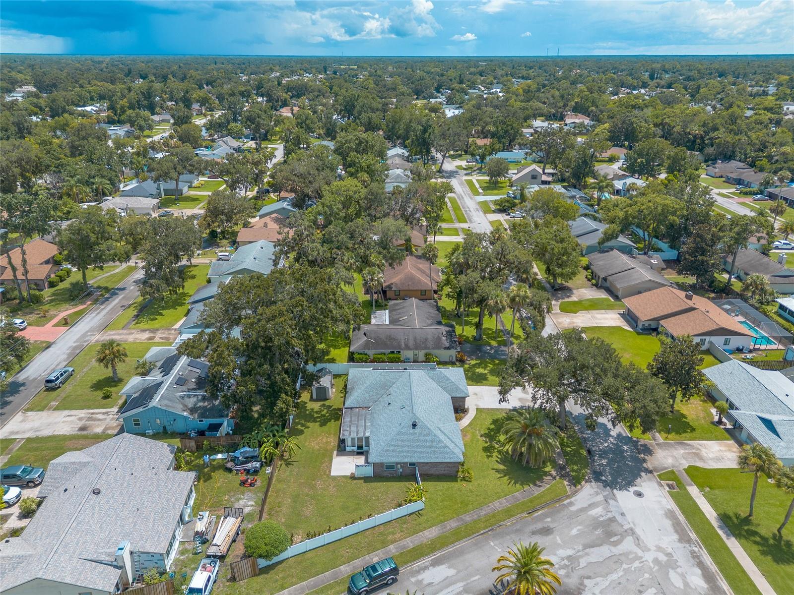 Image 47 of 52 For 923 Sand Crest Drive