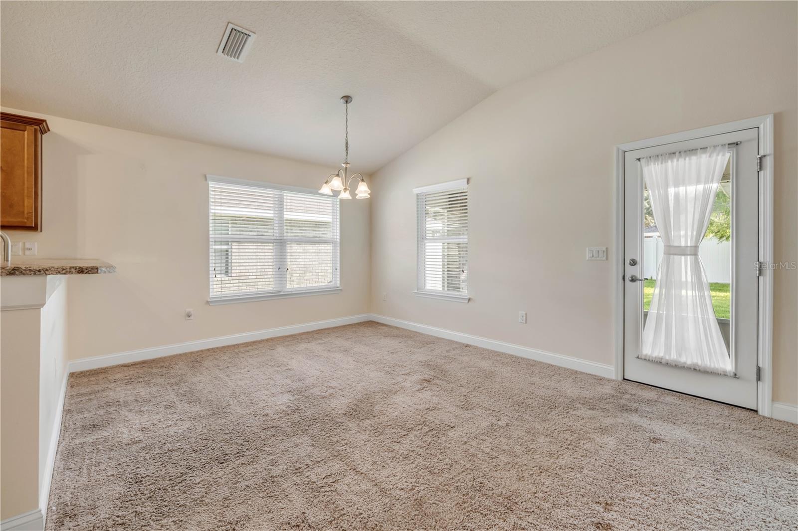 Image 9 of 42 For 607 Coral Trace Boulevard