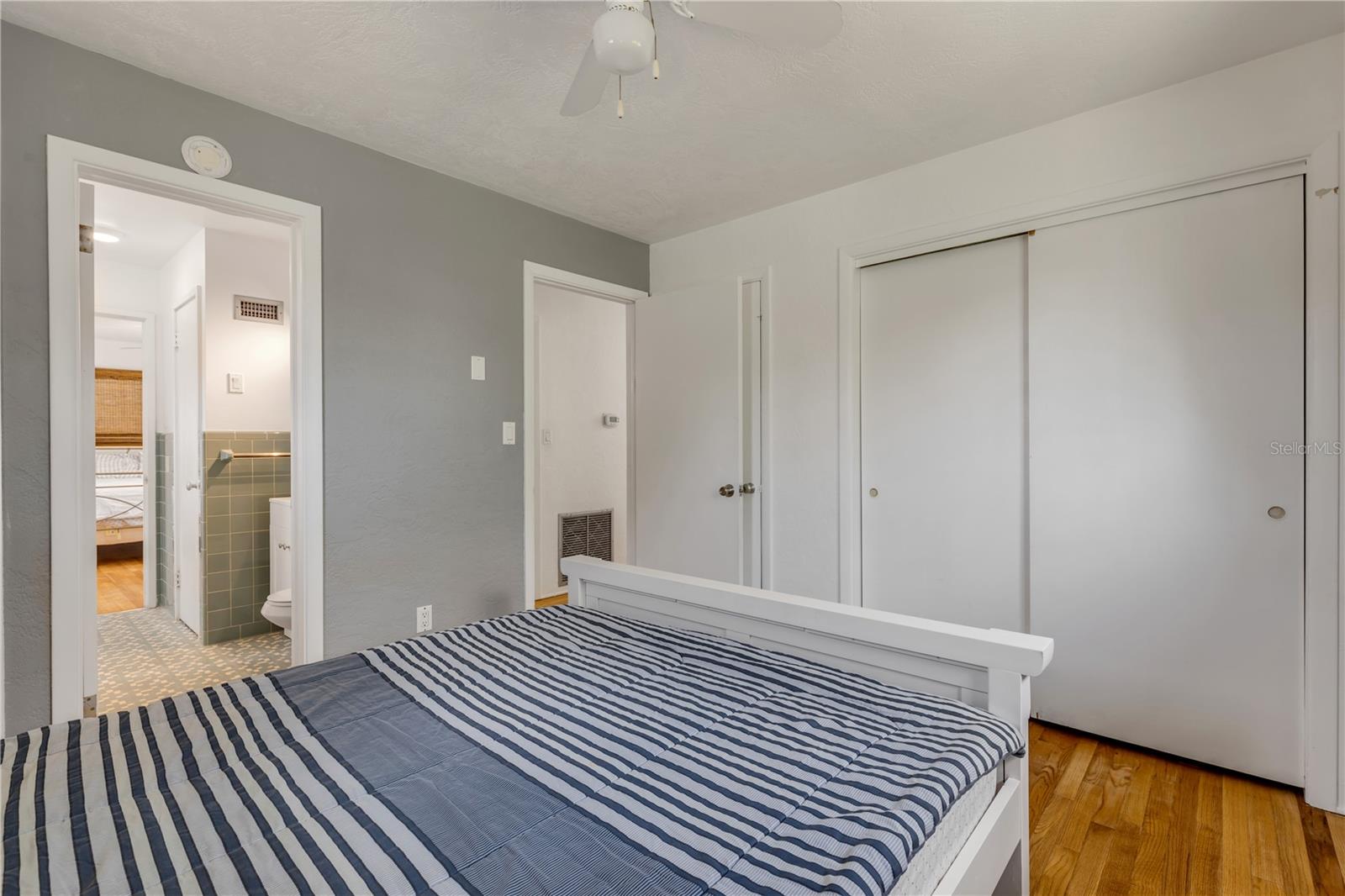 Image 45 of 70 For 119 Hardin Place