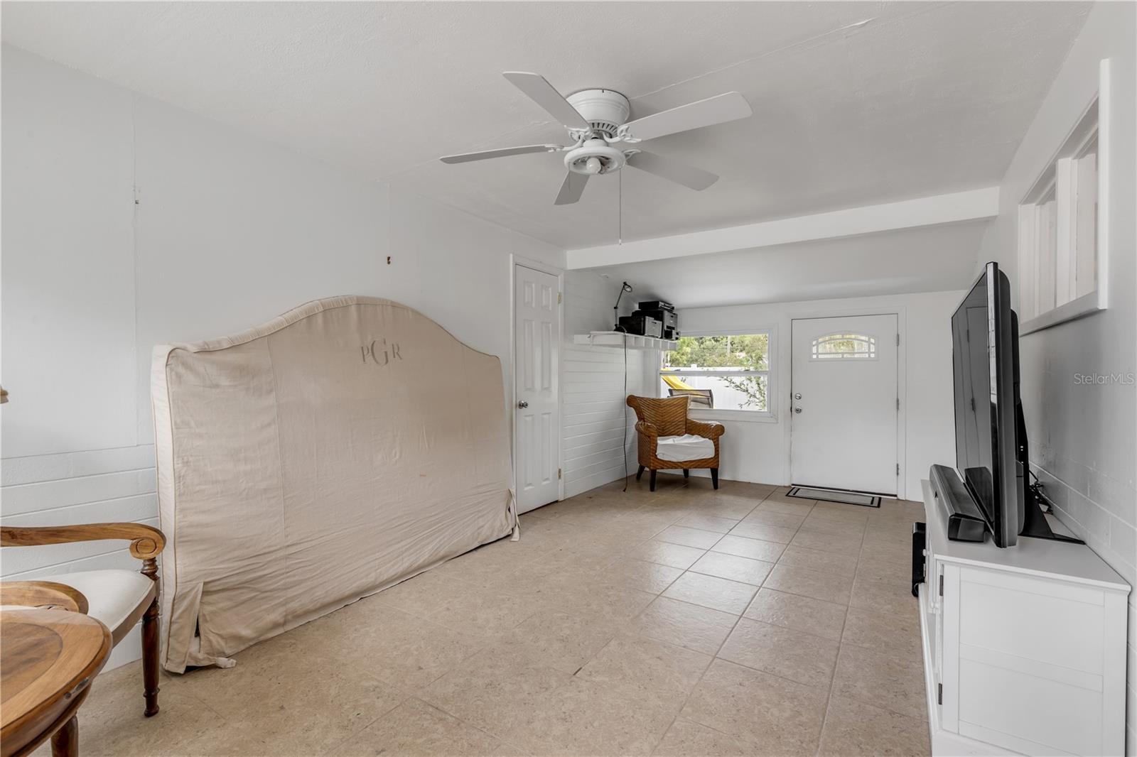 Image 47 of 70 For 119 Hardin Place