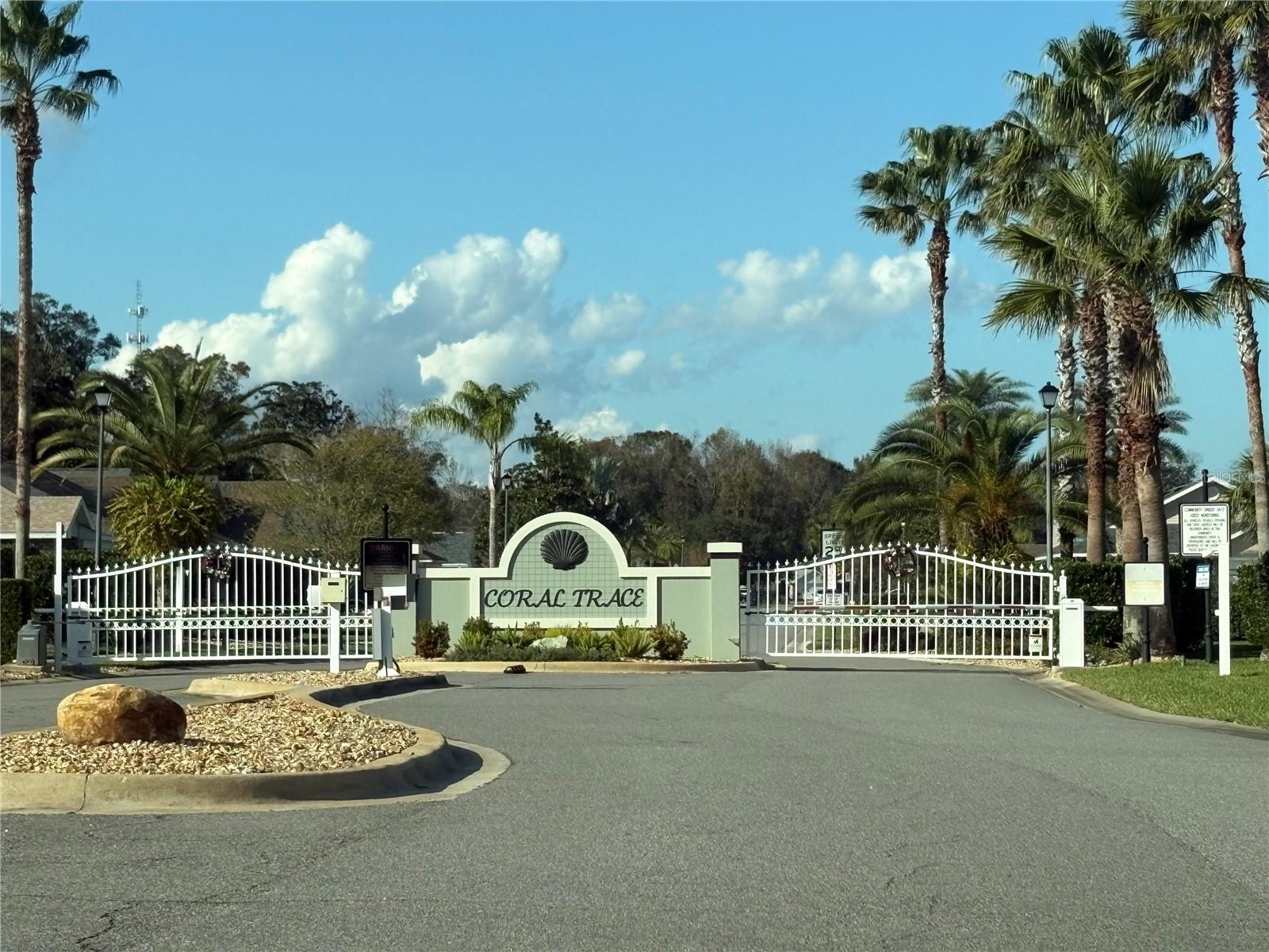 Image 2 of 2 For 672 Coral Trace Boulevard