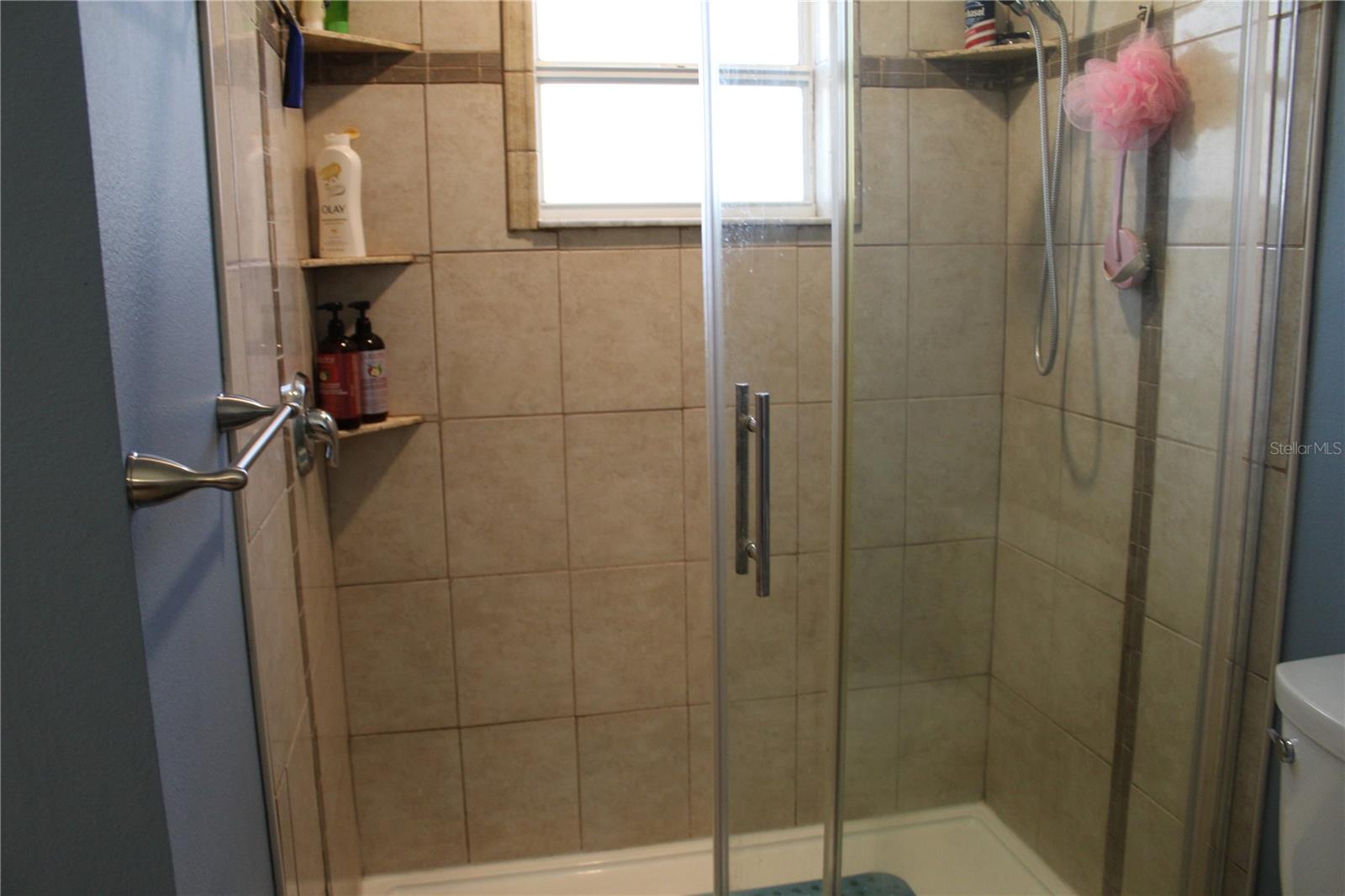 Image 42 of 54 For 672 Coral Trace Boulevard