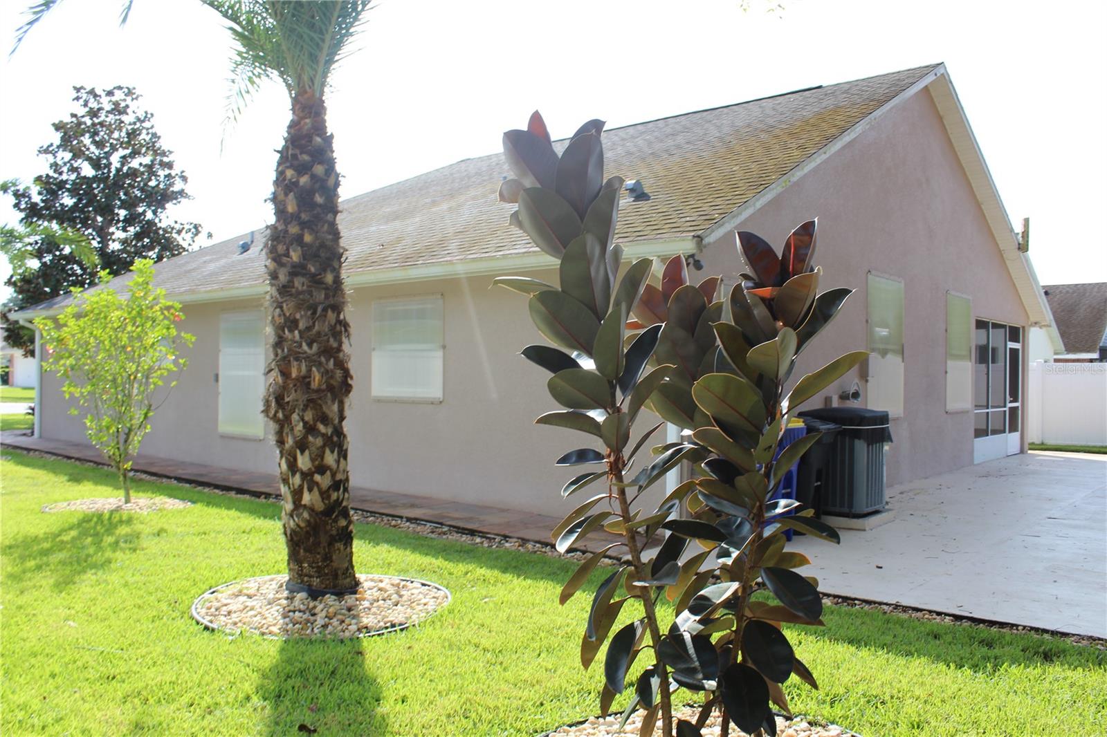 Image 6 of 54 For 672 Coral Trace Boulevard