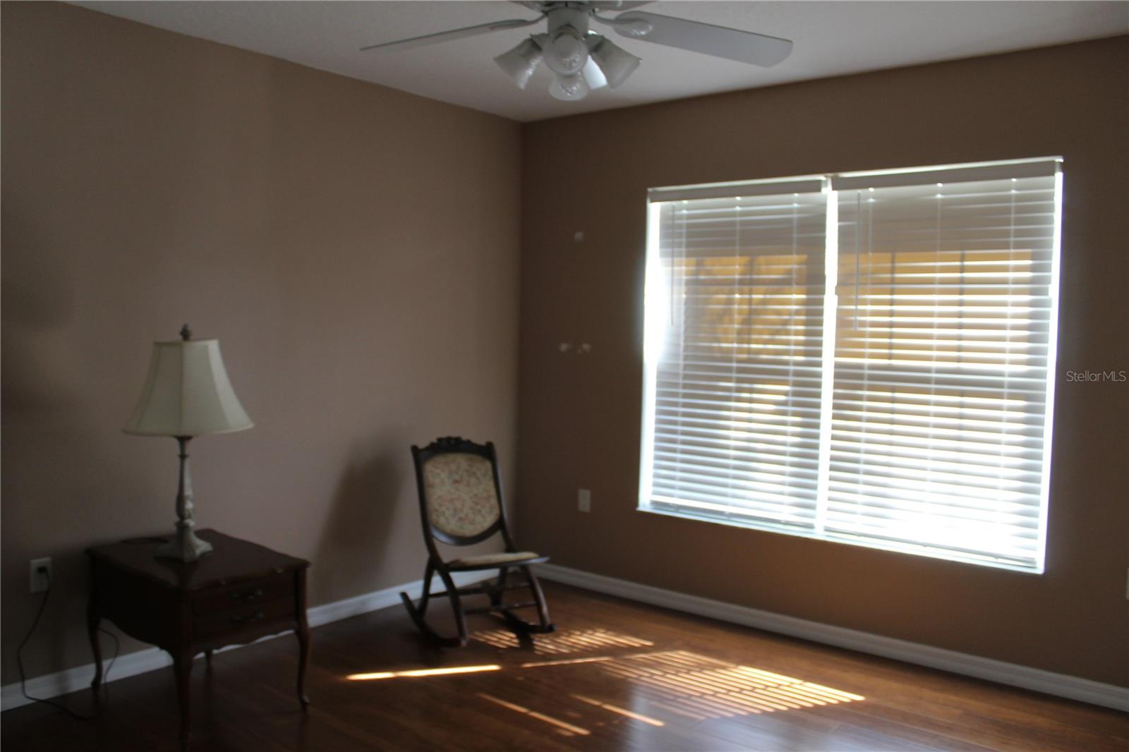 Image 9 of 54 For 672 Coral Trace Boulevard