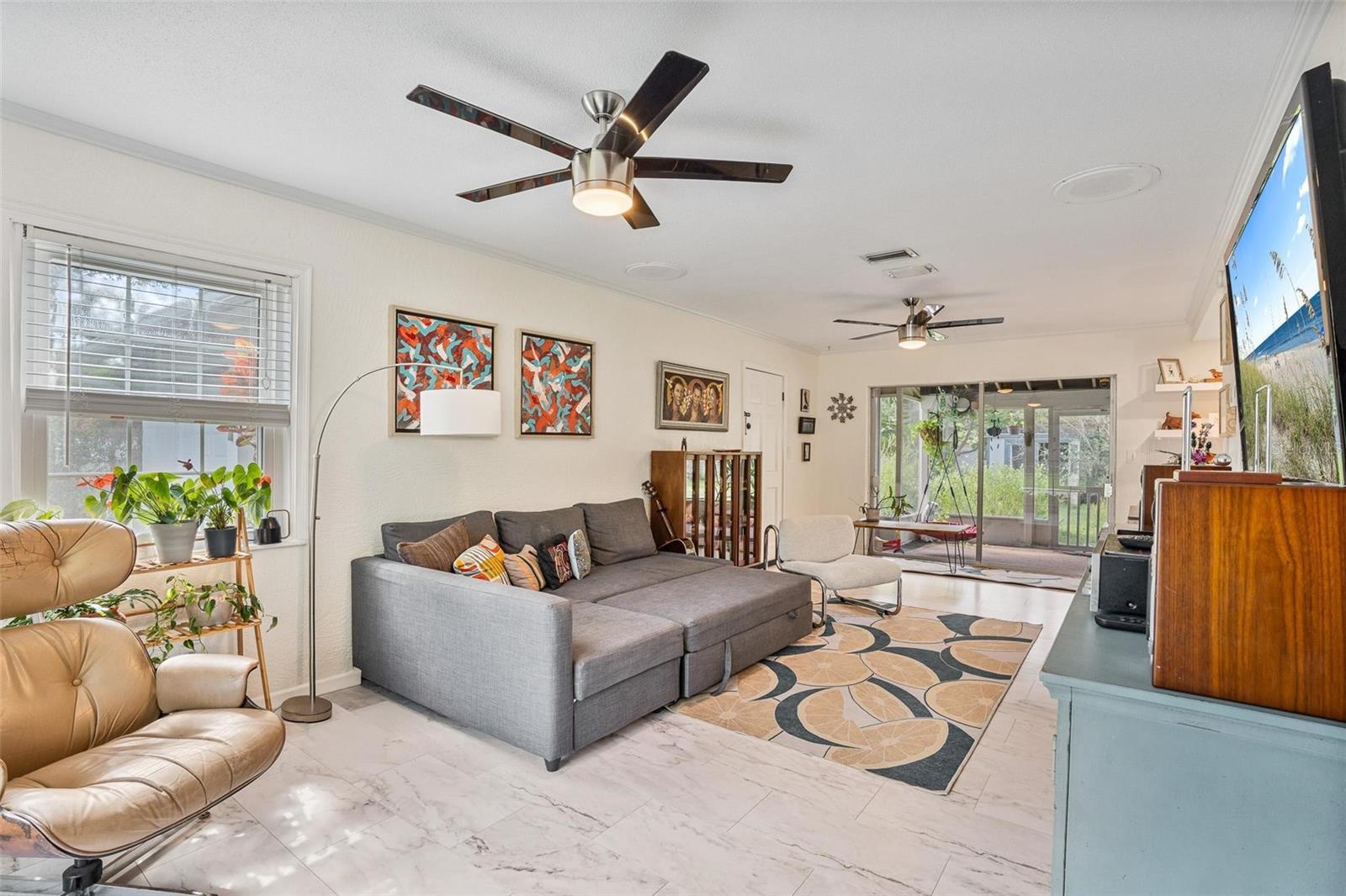 Image 13 of 42 For 2464 Lydia Way