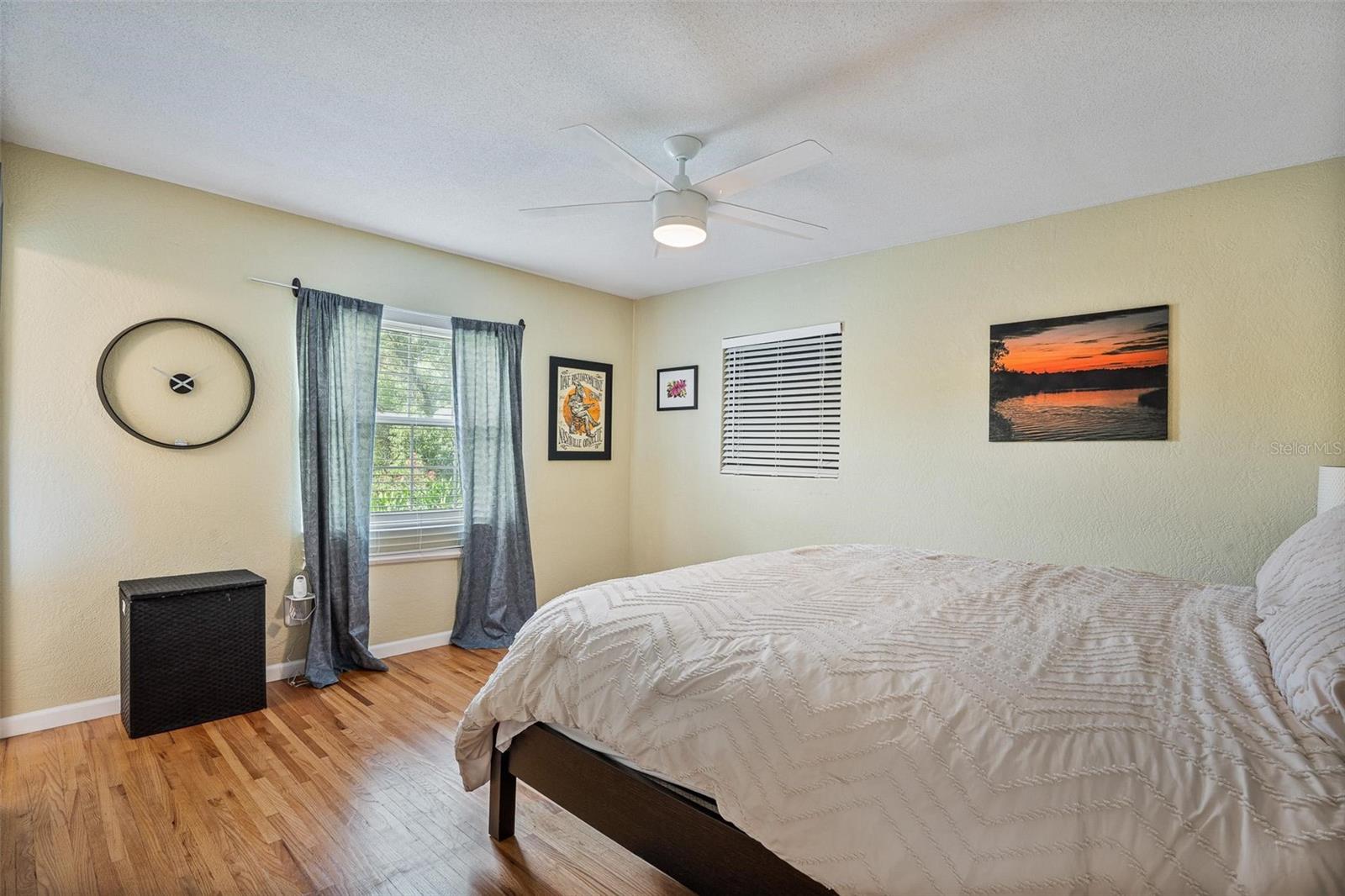 Image 23 of 42 For 2464 Lydia Way