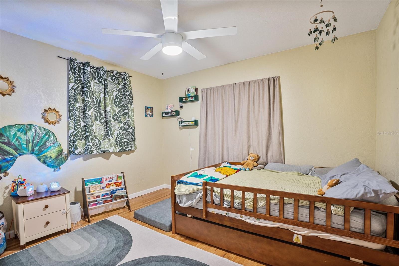 Image 28 of 42 For 2464 Lydia Way