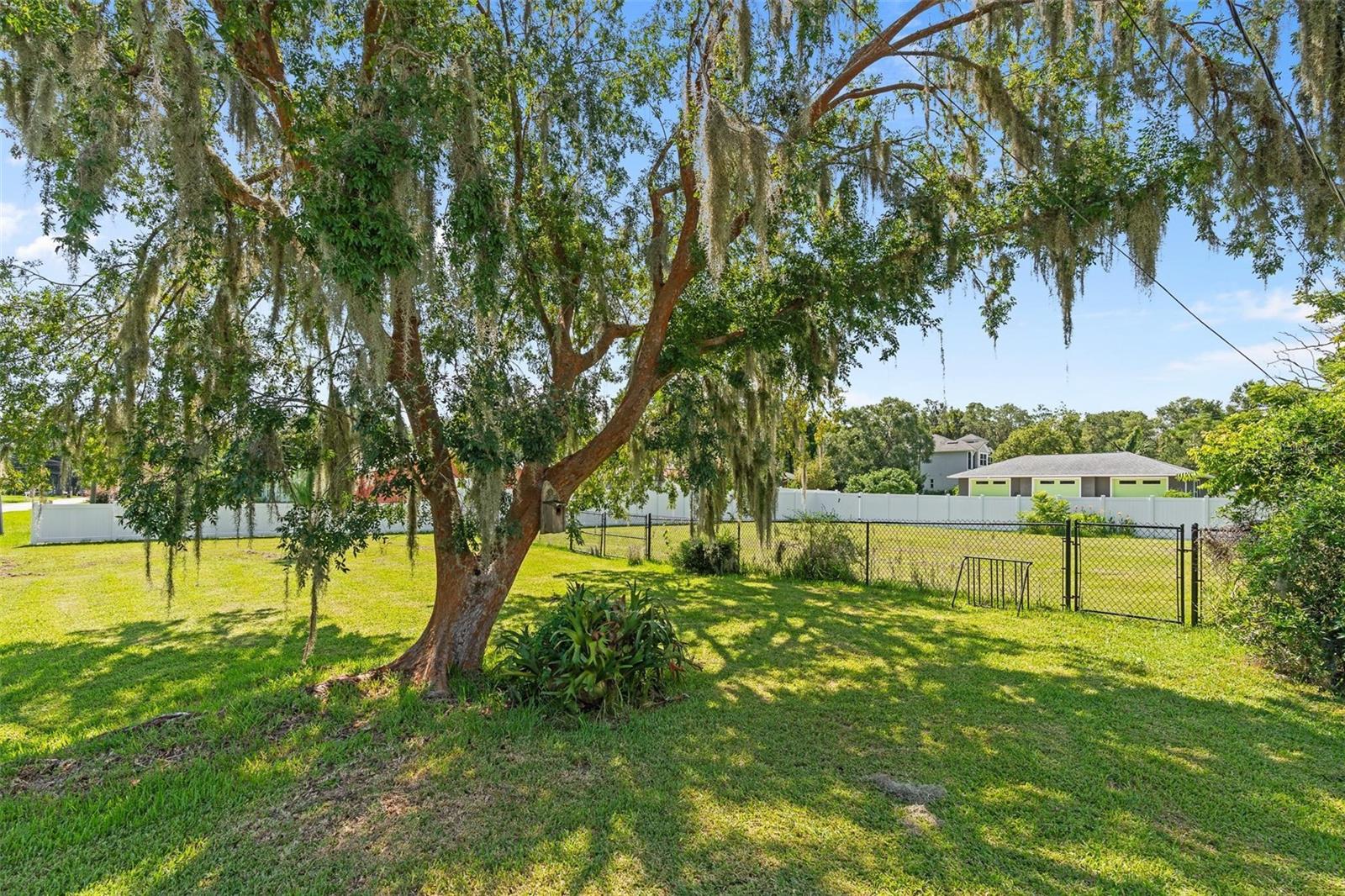 Image 40 of 42 For 2464 Lydia Way