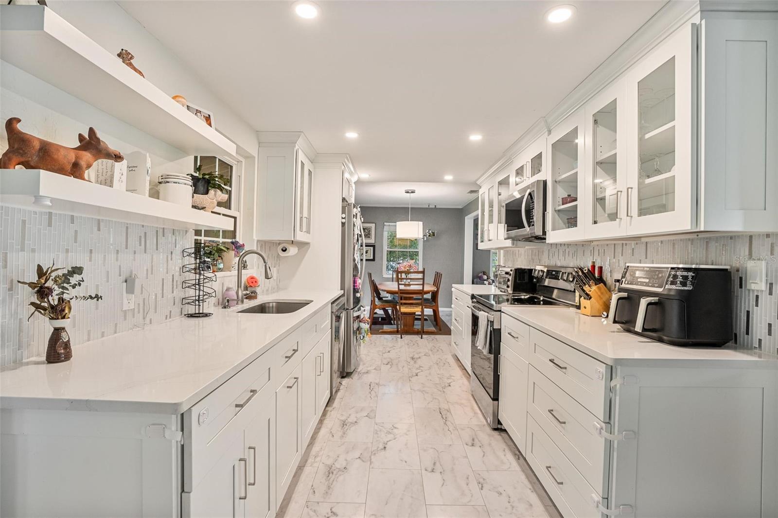 Image 7 of 42 For 2464 Lydia Way