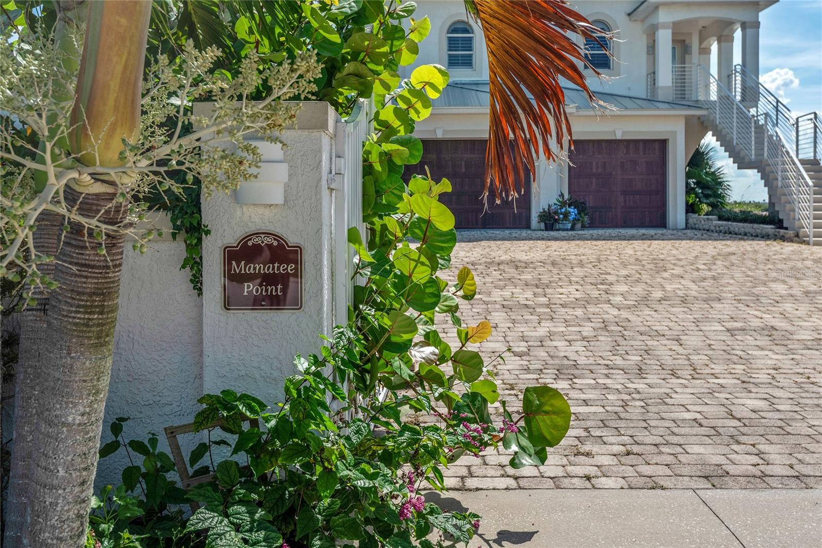Image 2 of 62 For 6666 Engram Road