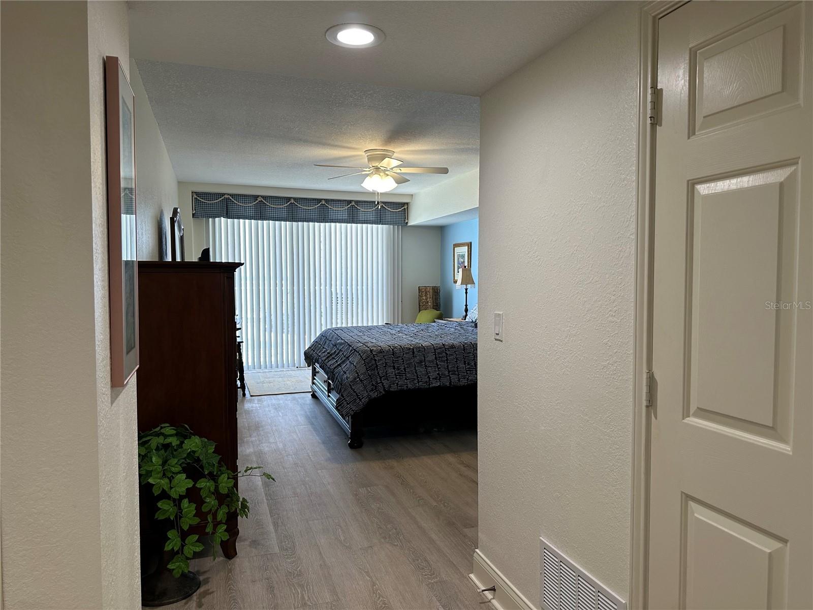Image 16 of 41 For 3145 Atlantic Avenue 102