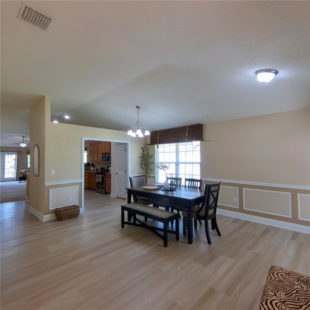 Image 10 of 23 For 541 Coral Trace Boulevard