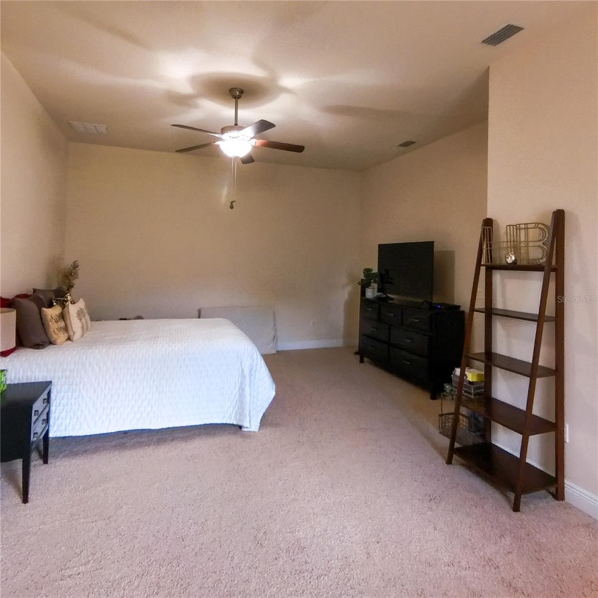Image 25 of 27 For 541 Coral Trace Boulevard