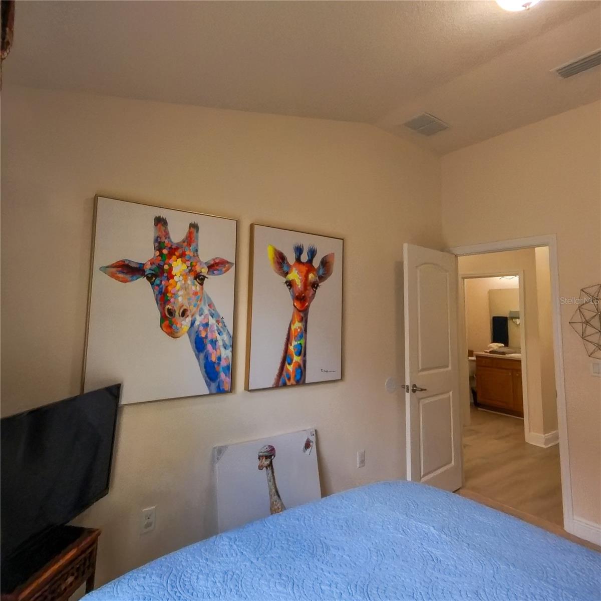 Image 34 of 37 For 541 Coral Trace Boulevard