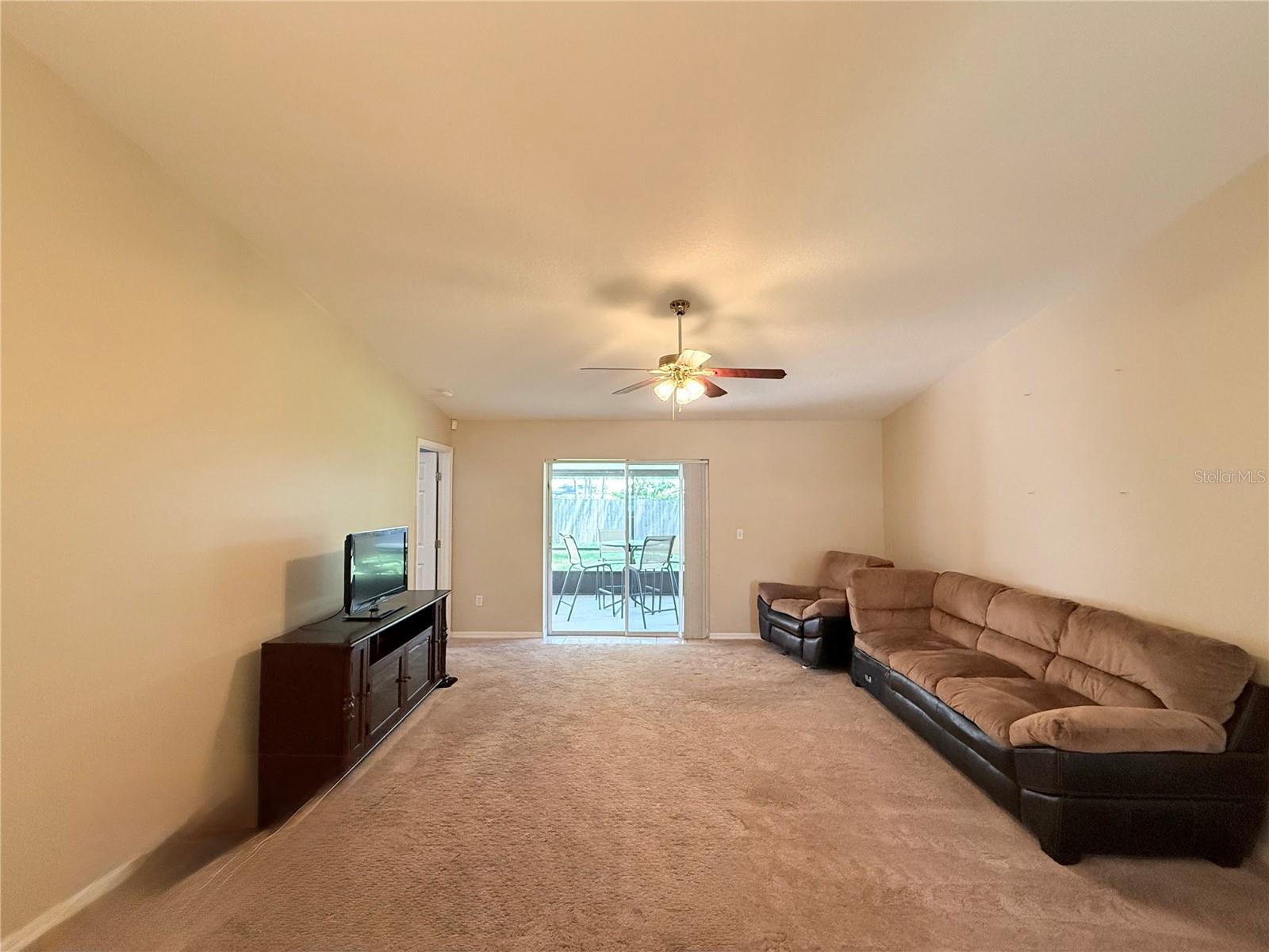 Image 10 of 26 For 1509 Queen Palm Drive