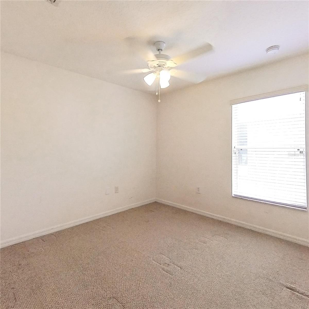 Image 24 of 44 For 659 Coral Trace Boulevard
