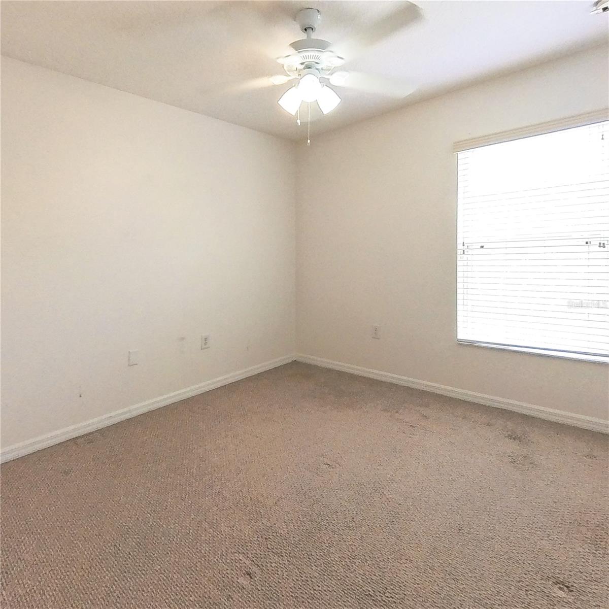 Image 28 of 44 For 659 Coral Trace Boulevard