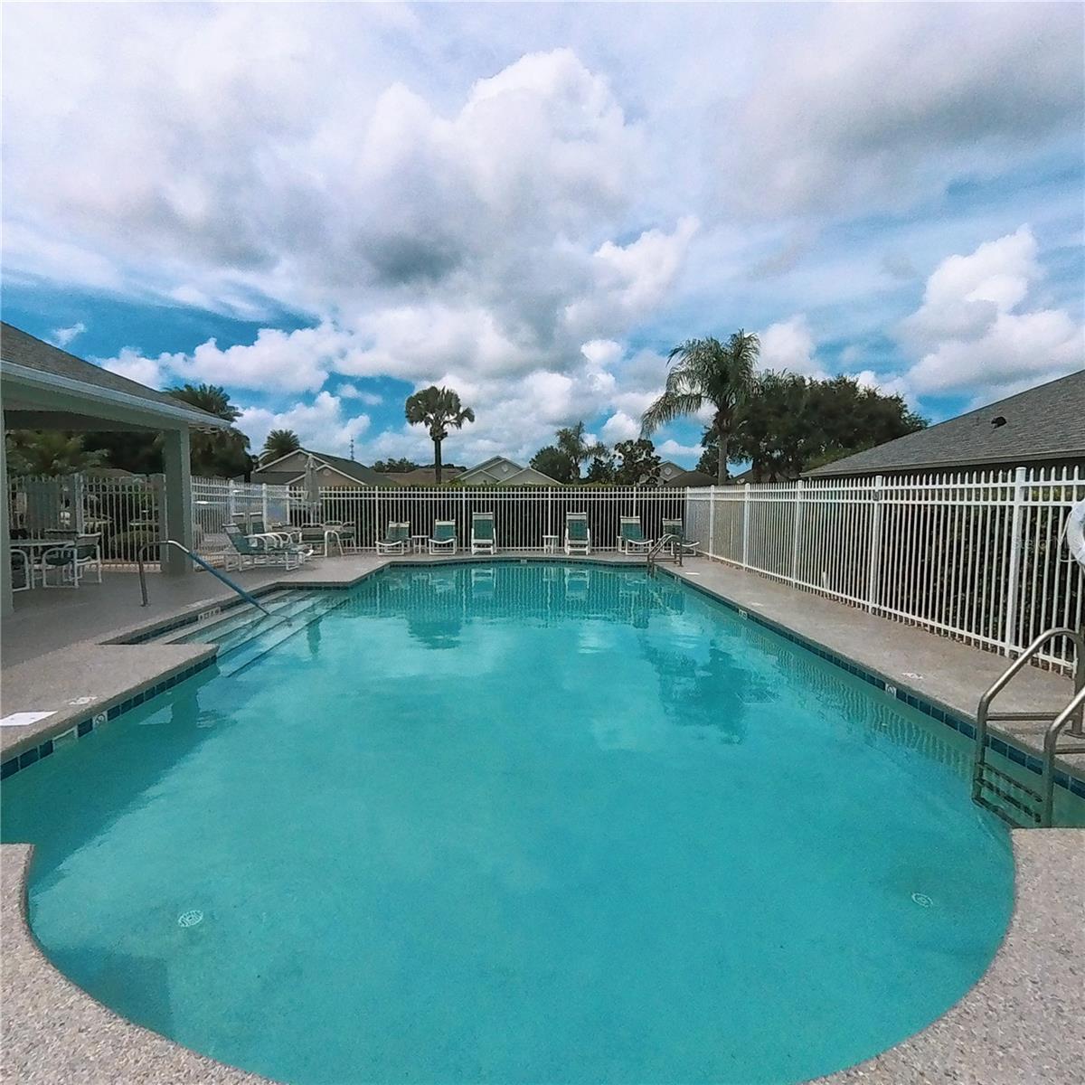 Image 39 of 44 For 659 Coral Trace Boulevard