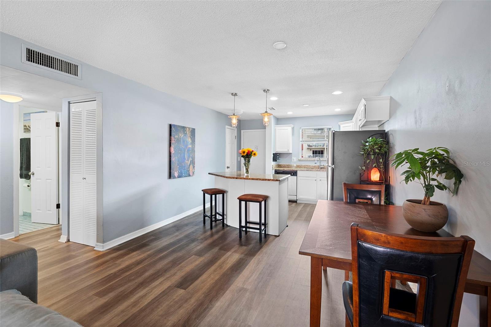 Image 12 of 29 For 2801 Halifax Avenue 246