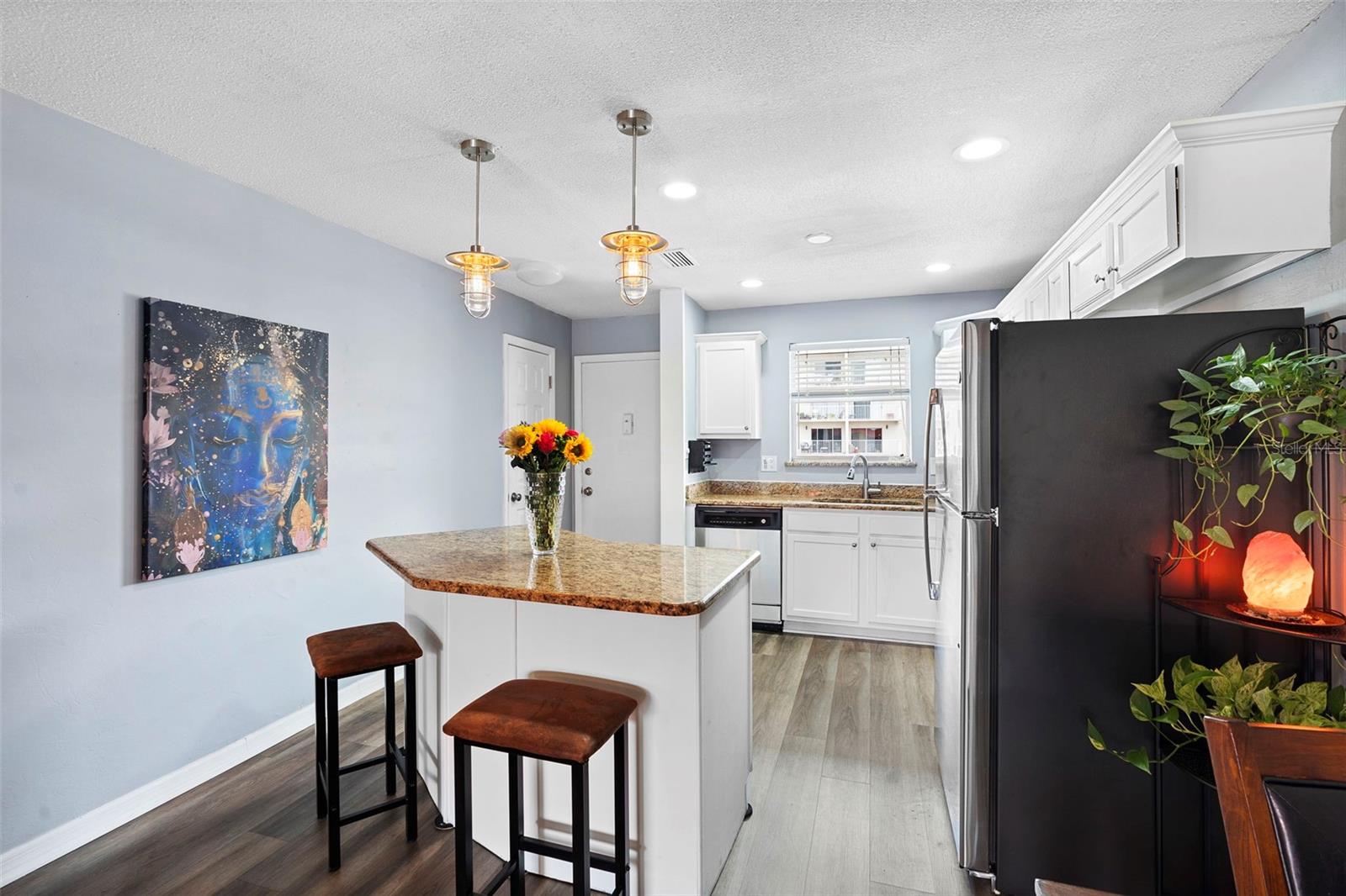 Image 13 of 29 For 2801 Halifax Avenue 246