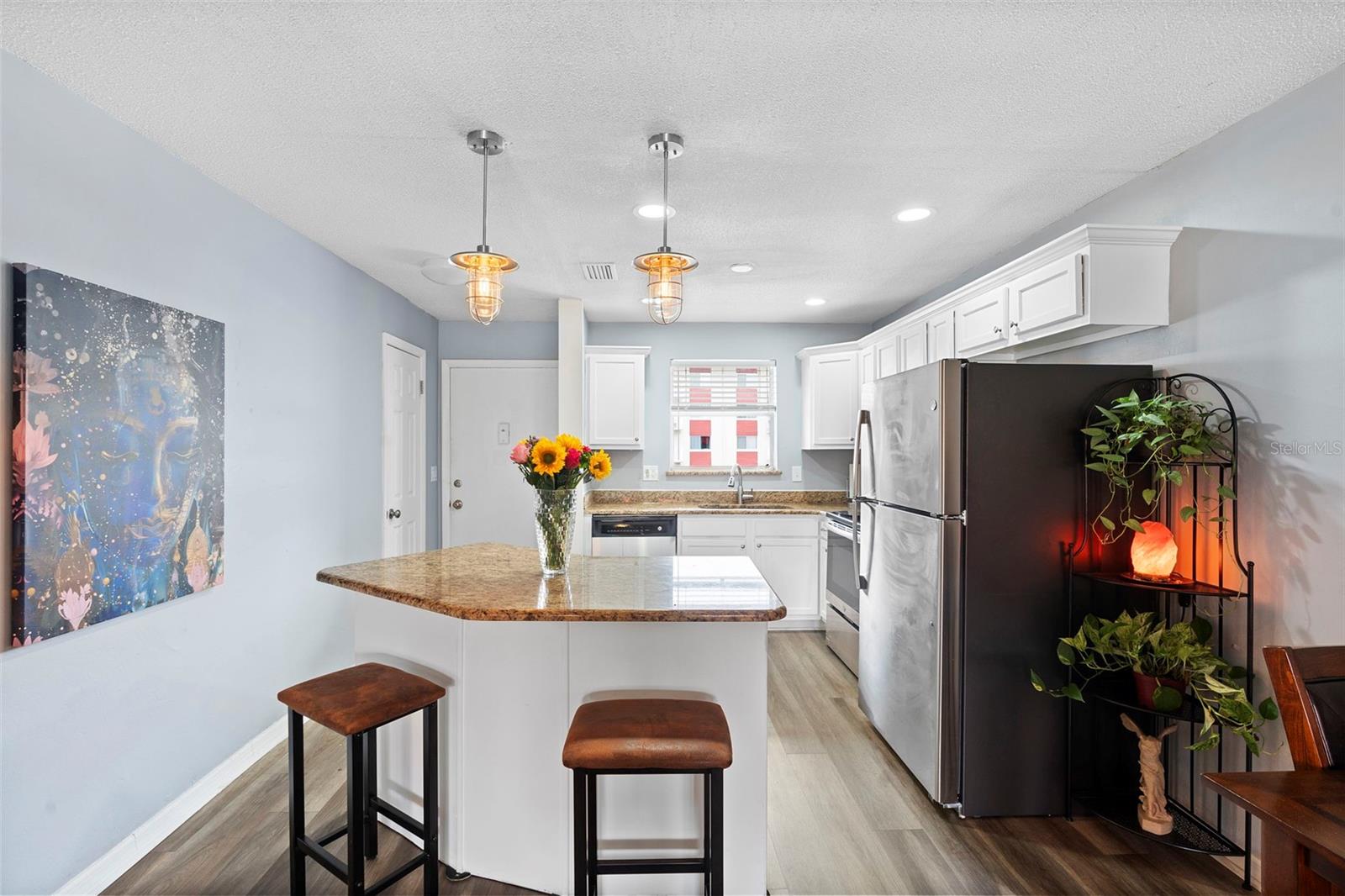 Image 9 of 29 For 2801 Halifax Avenue 246