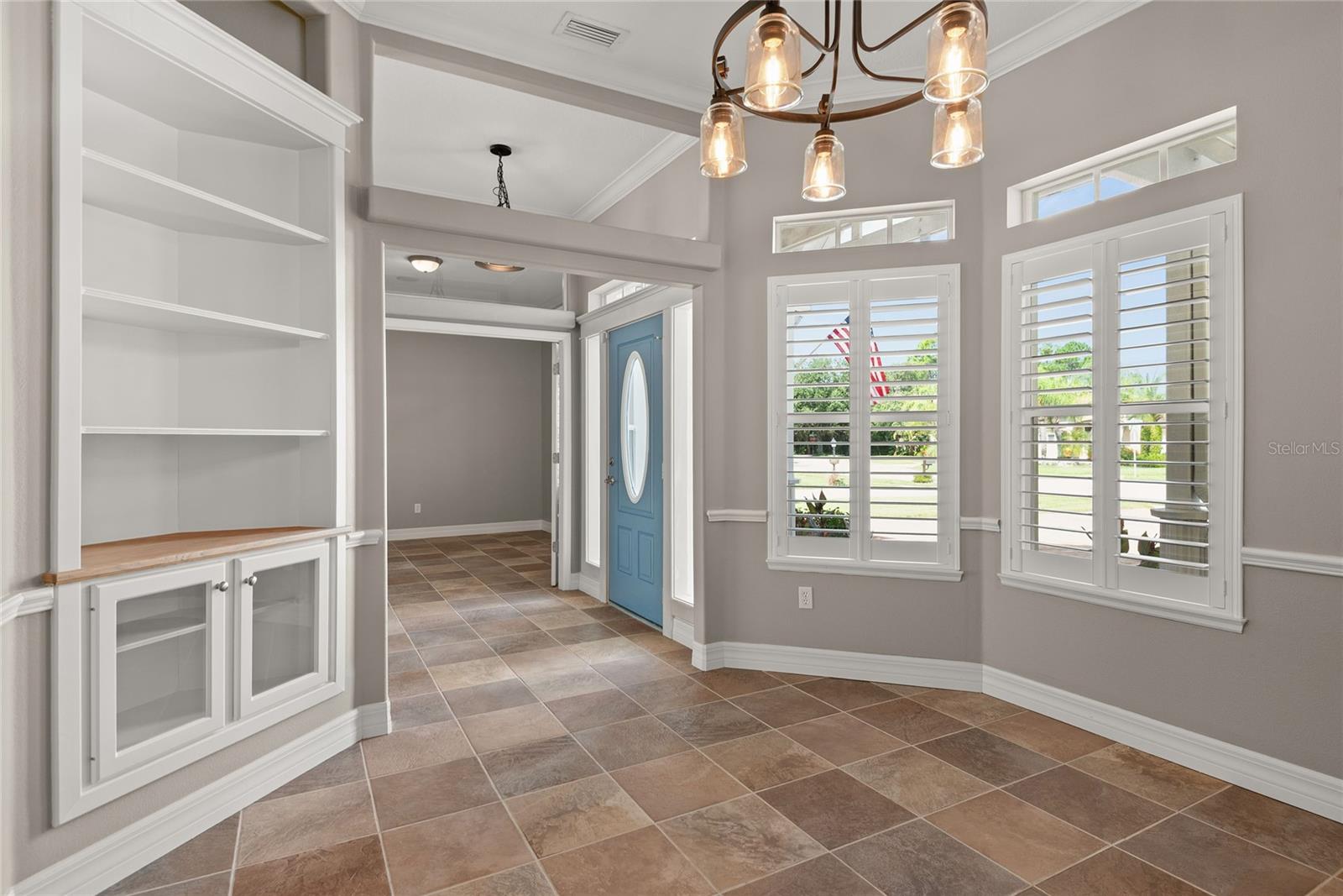 Image 18 of 46 For 417 Gleneagles Drive