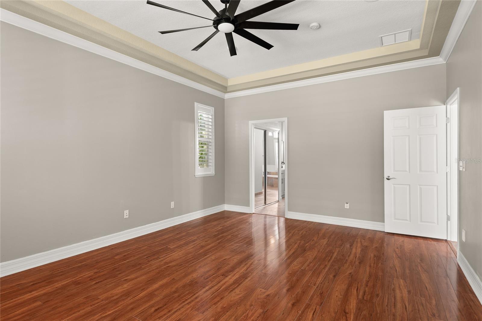 Image 21 of 46 For 417 Gleneagles Drive