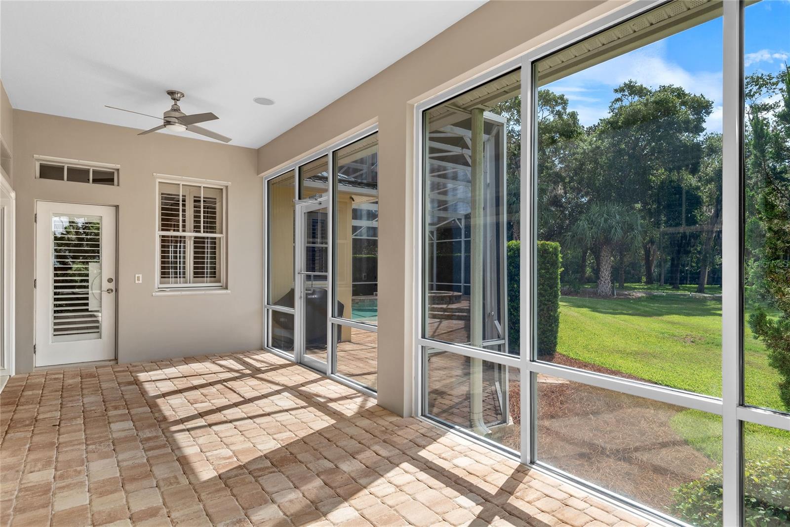Image 34 of 46 For 417 Gleneagles Drive