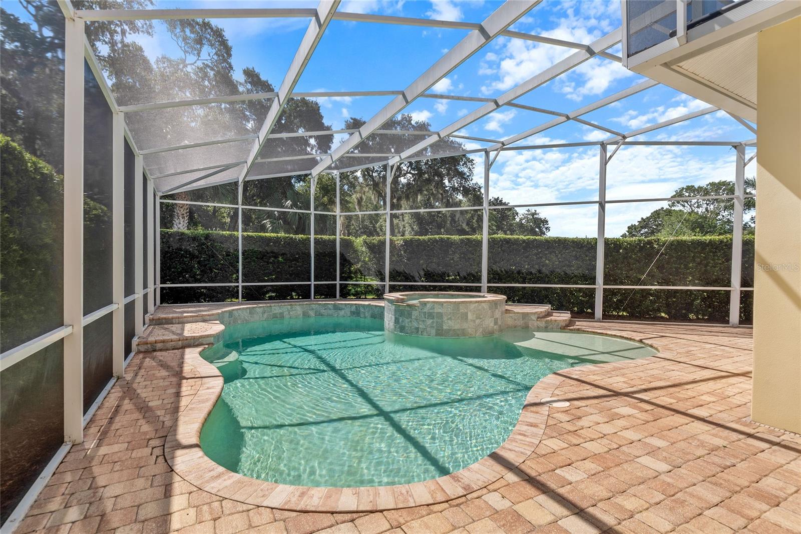 Image 38 of 46 For 417 Gleneagles Drive