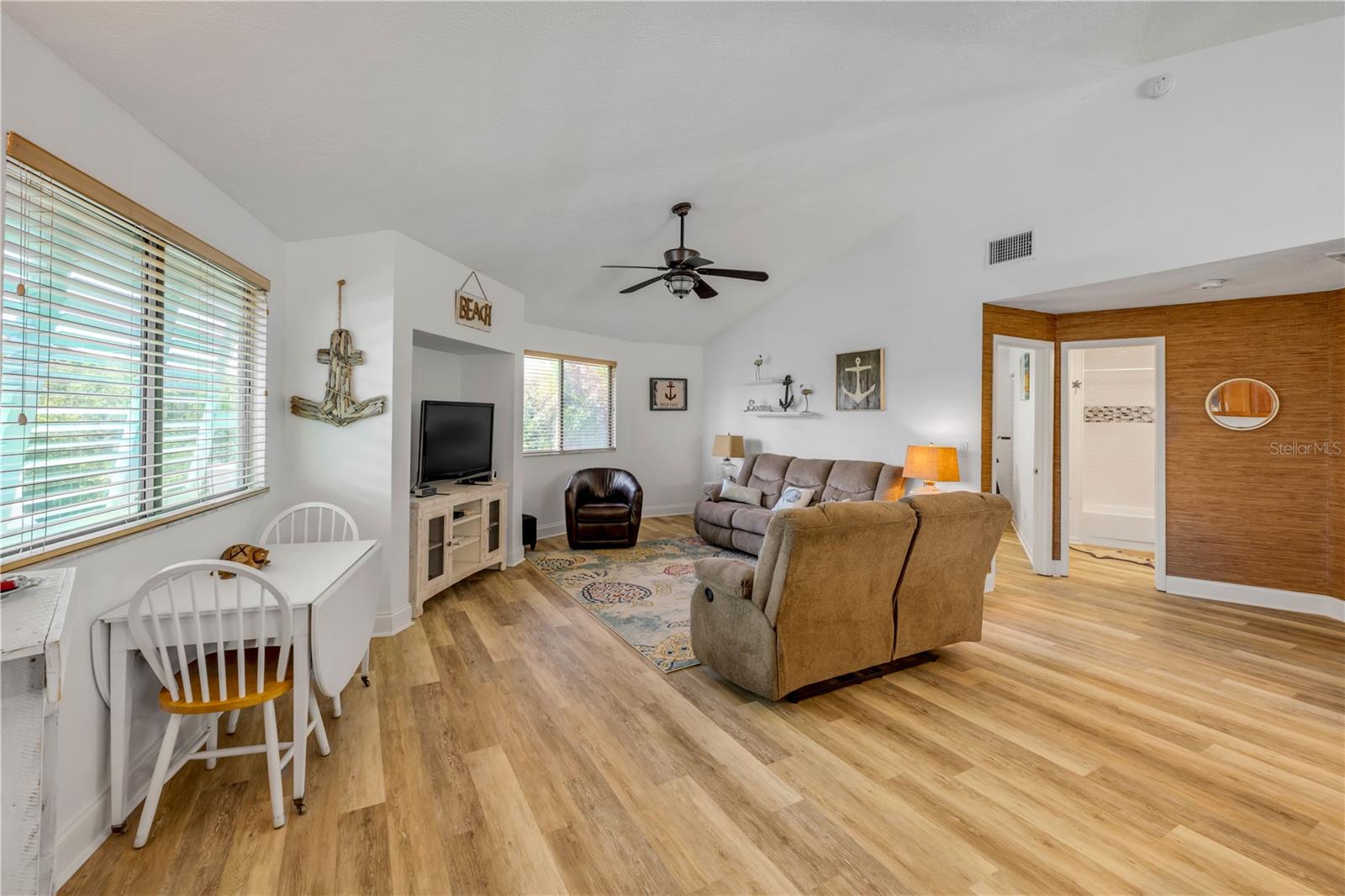 Image 19 of 61 For 6245 Engram Road