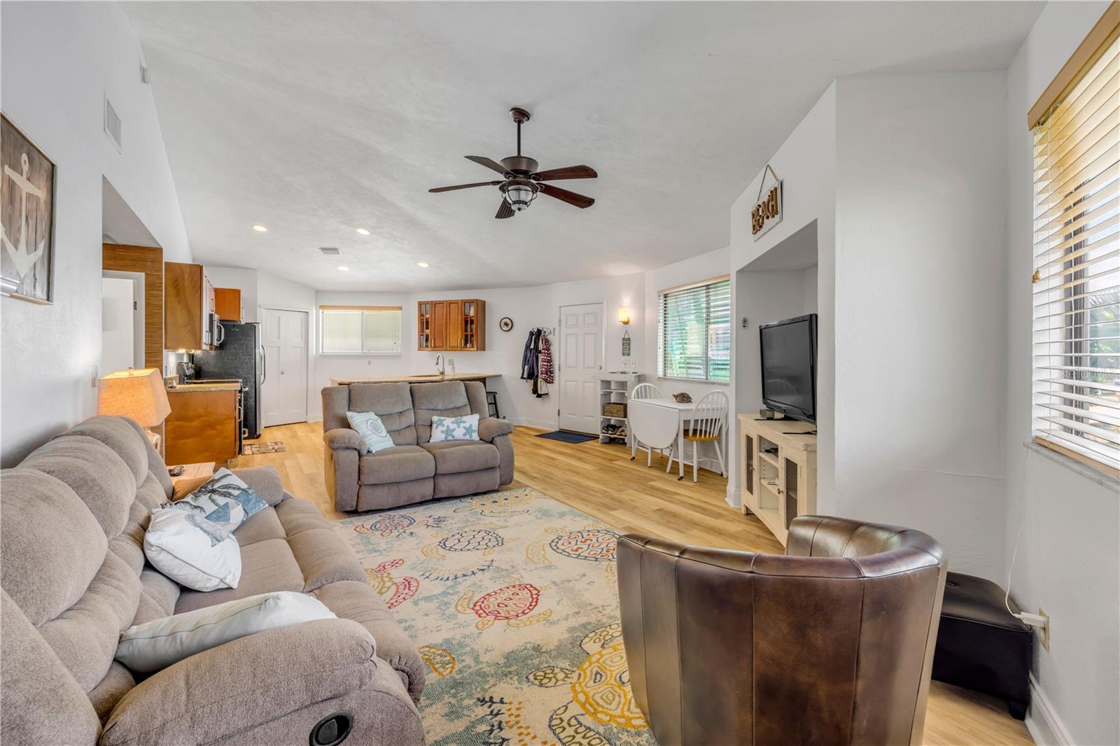 Image 21 of 61 For 6245 Engram Road