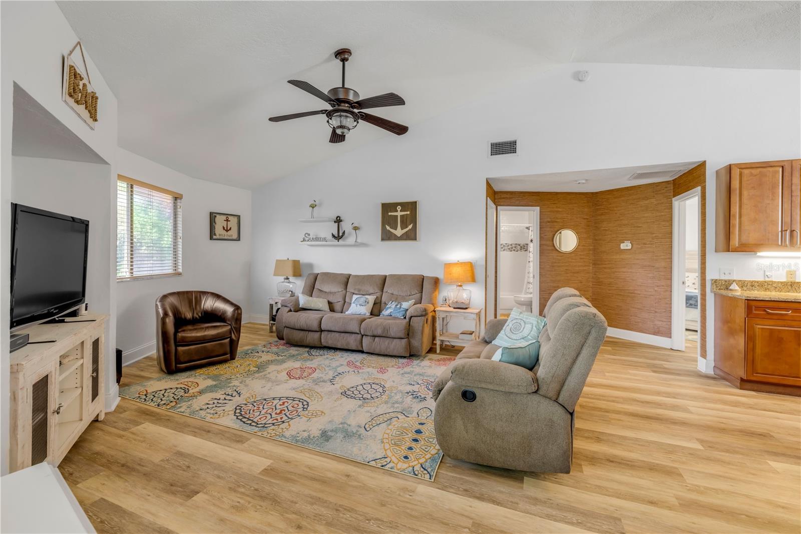 Image 23 of 61 For 6245 Engram Road