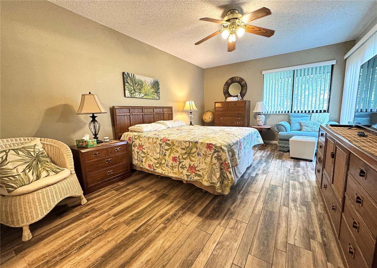 Image 11 of 31 For 4325 Sea Mist Drive 247