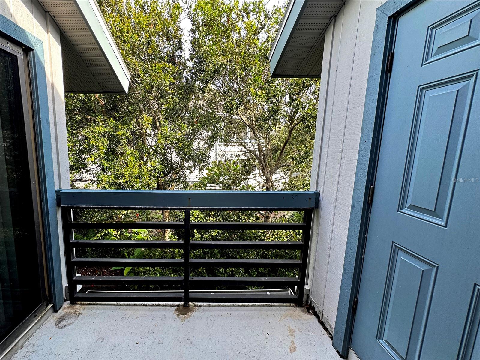 Image 28 of 31 For 4325 Sea Mist Drive 247